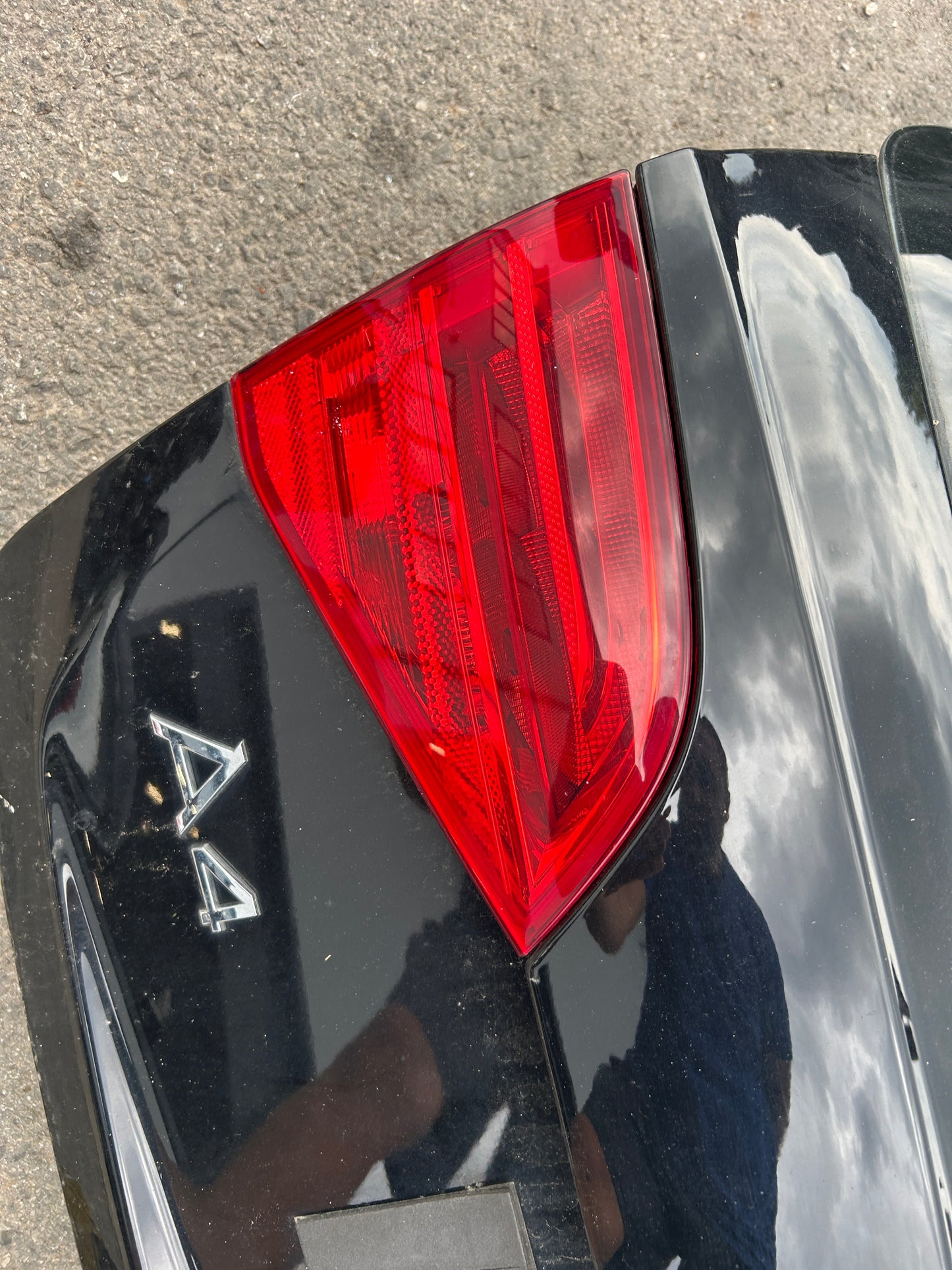 Стоп Audi A4 B8 2011г.
