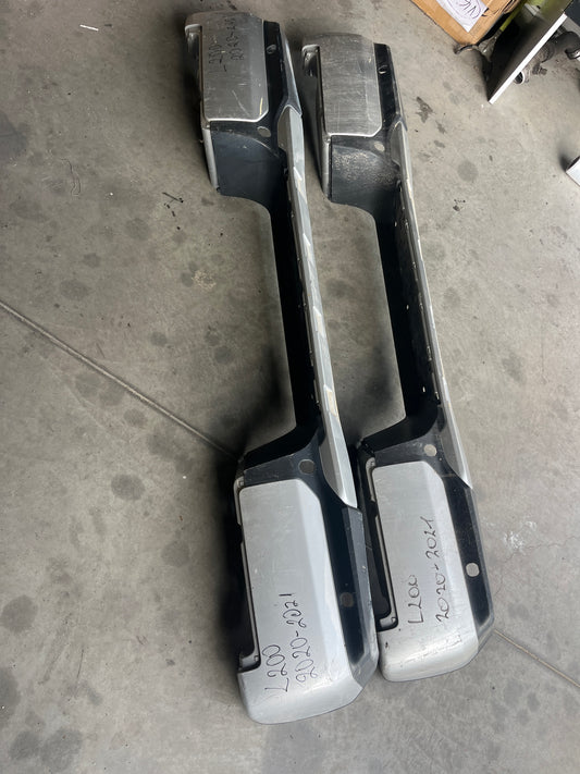Задна броня Mitsubishi L200 2020-