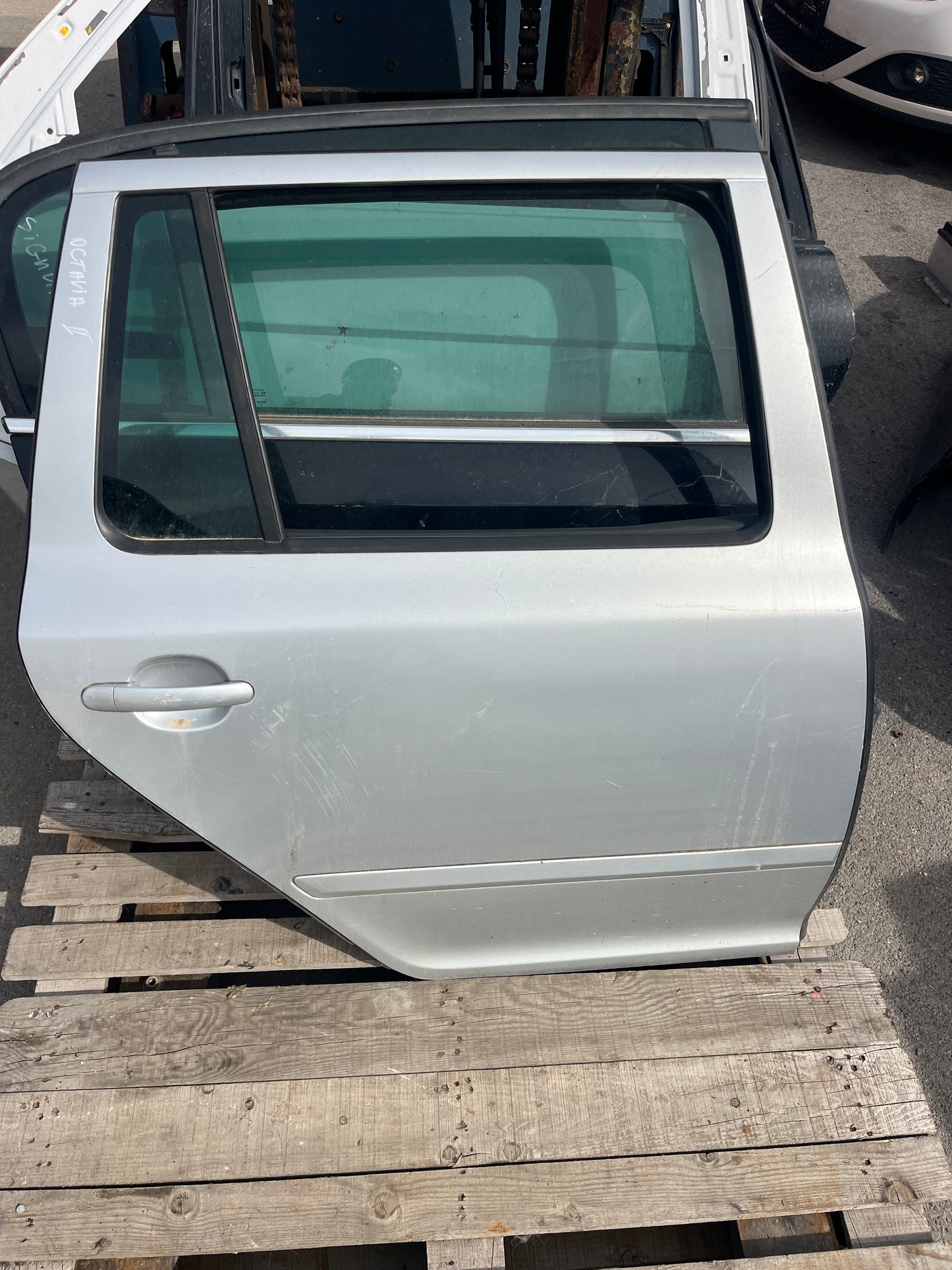 Врата Skoda Octavia 2012г.