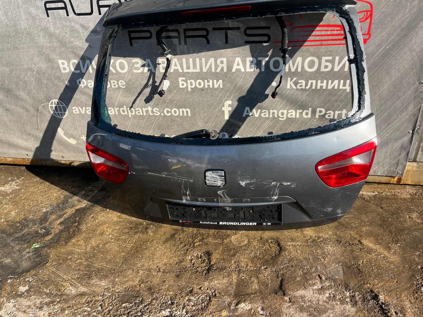Капак,багажник Seat Ibiza 2014г.