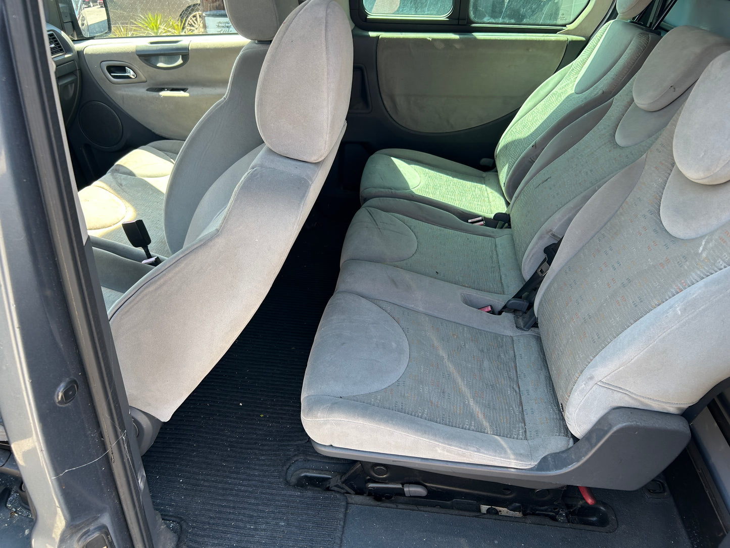 Peugeot Expert 2.0HDI 136 к.с 2009г