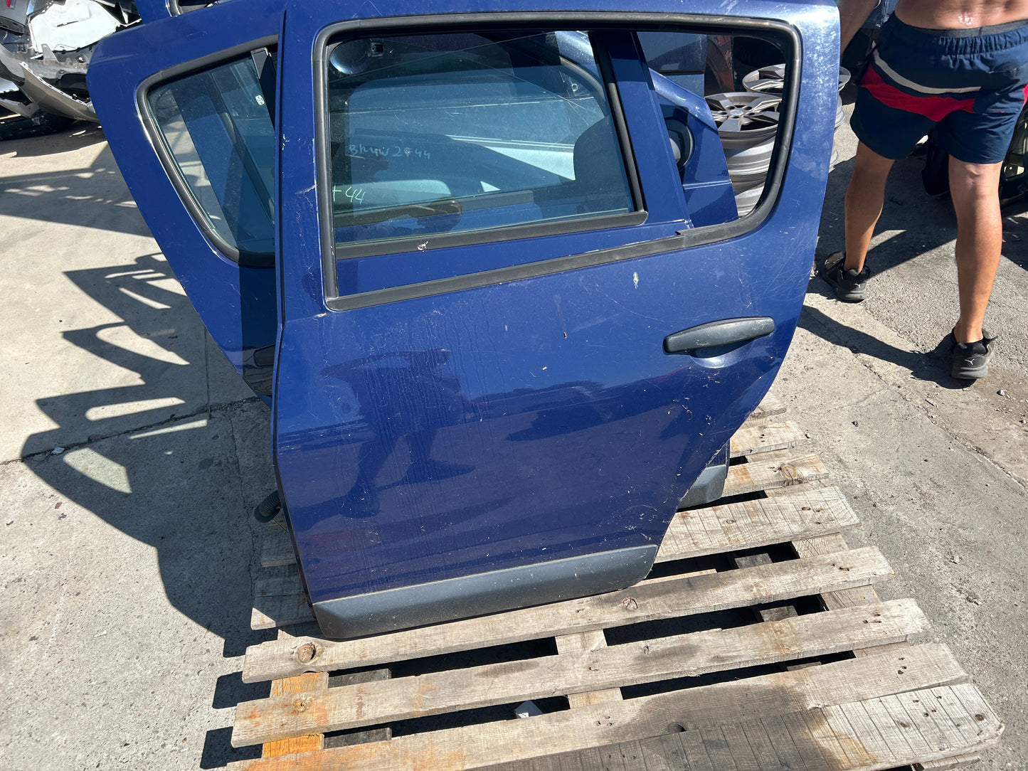 Задна лява врата за Dacia Sandero 2010г.