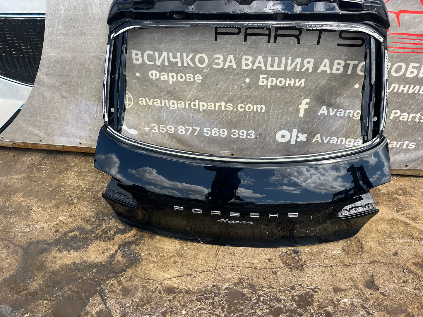 Заден капак,багажник Porsche Macan