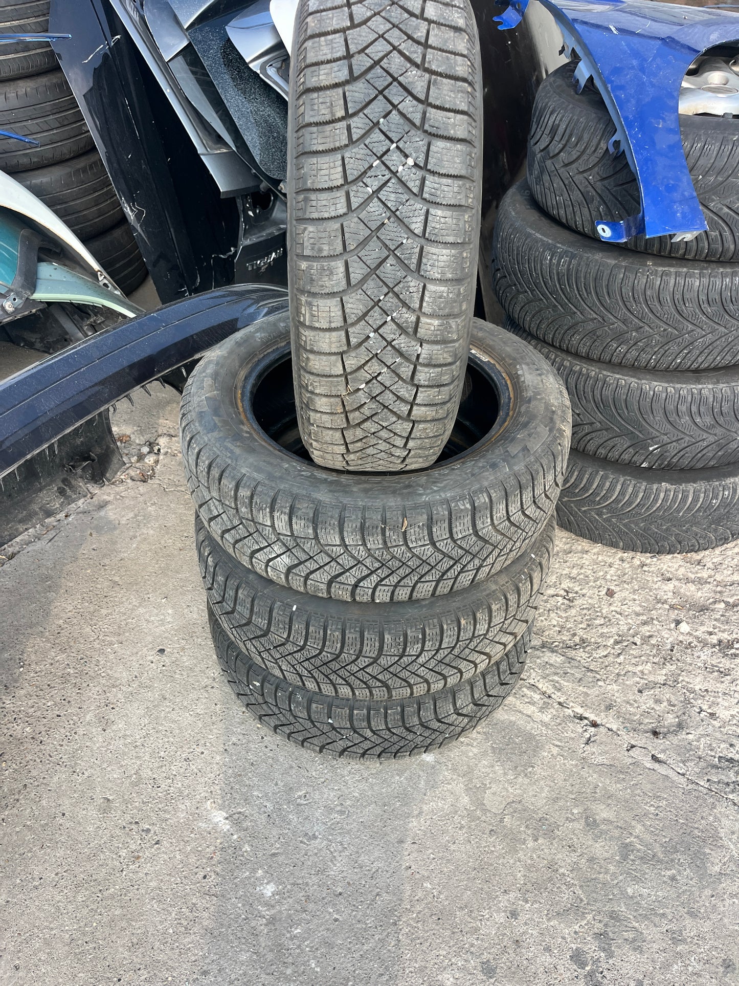 Гуми 185 60 16 Pirelli