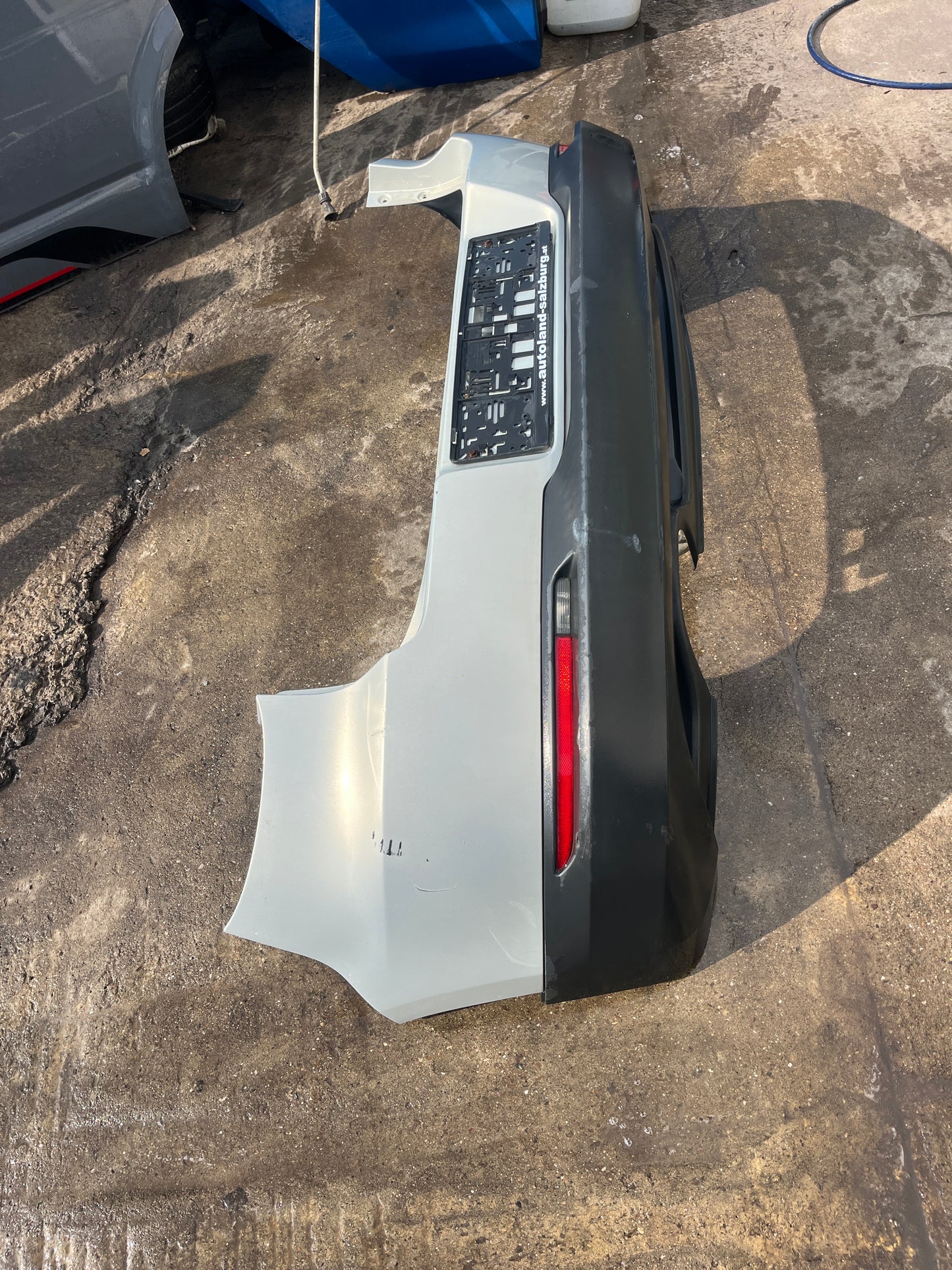 Оригинална задна броня за VW Tiguan 2010г.Добро състояние!
5N0807421.
www.avangardparts.com