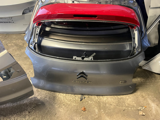 Капак,врата,багажник Citroen C3 2022г.