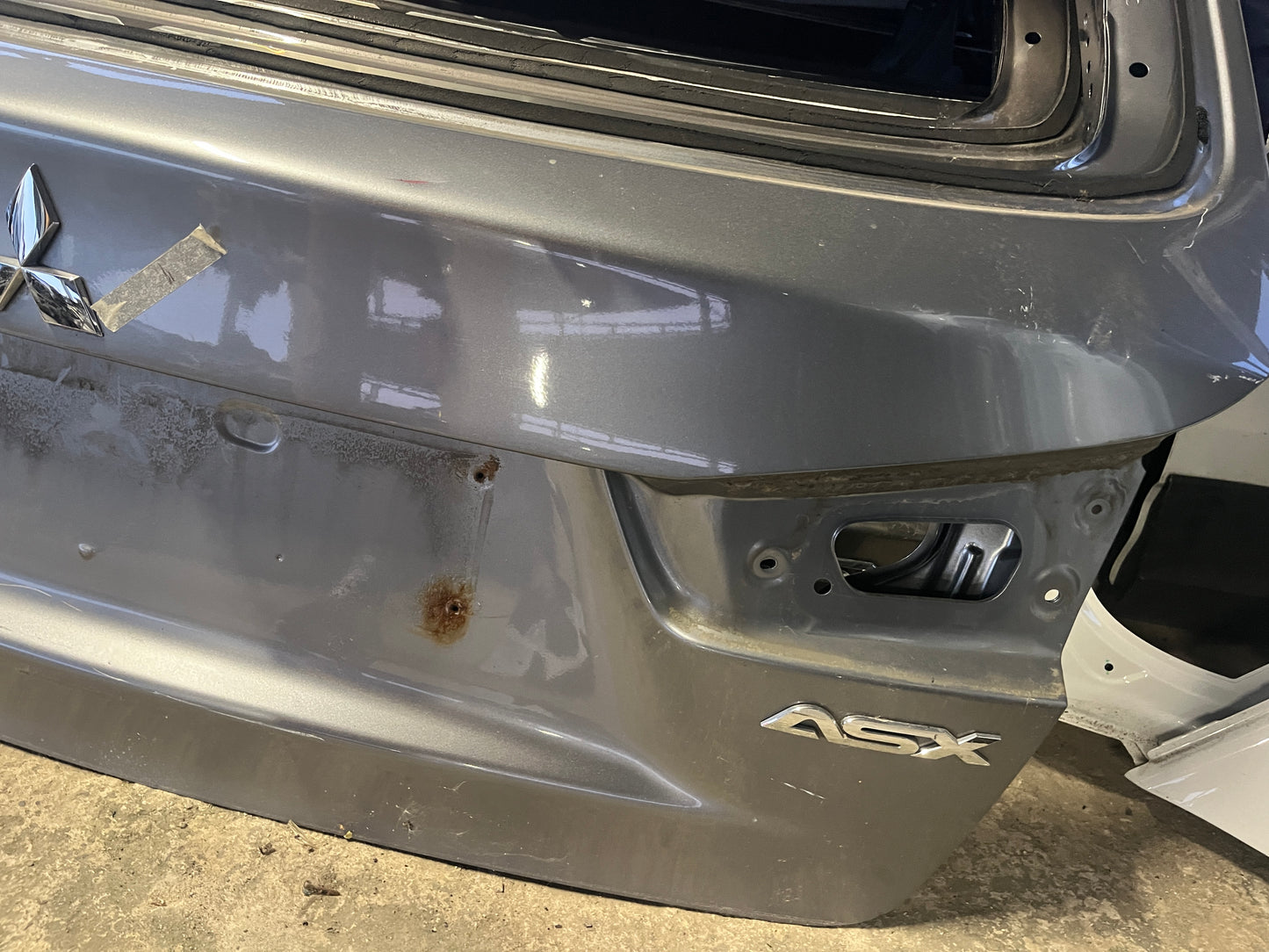 Капак,багажник Mitsubishi ASX 5 бр