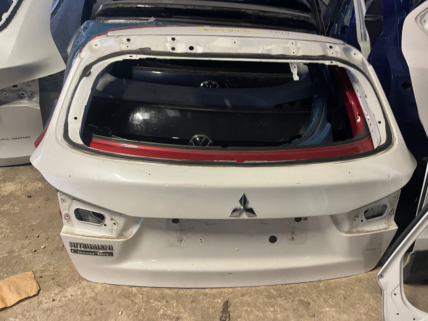 Капак,багажник Mitsubishi ASX 5 бр