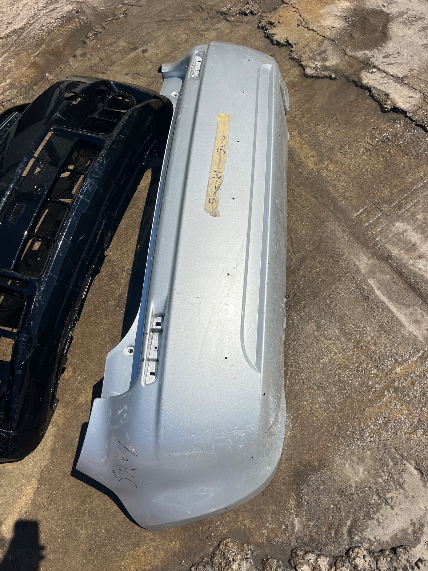 2 броя задна броня Suzuki SX4 2006-