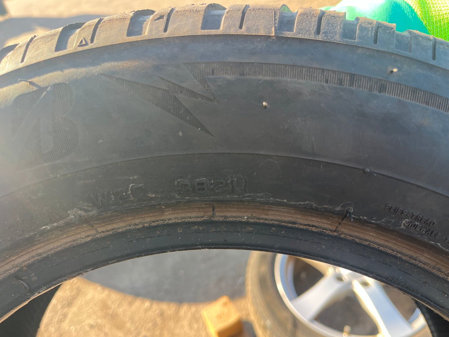 Гуми 195 65 15 Bridgestone