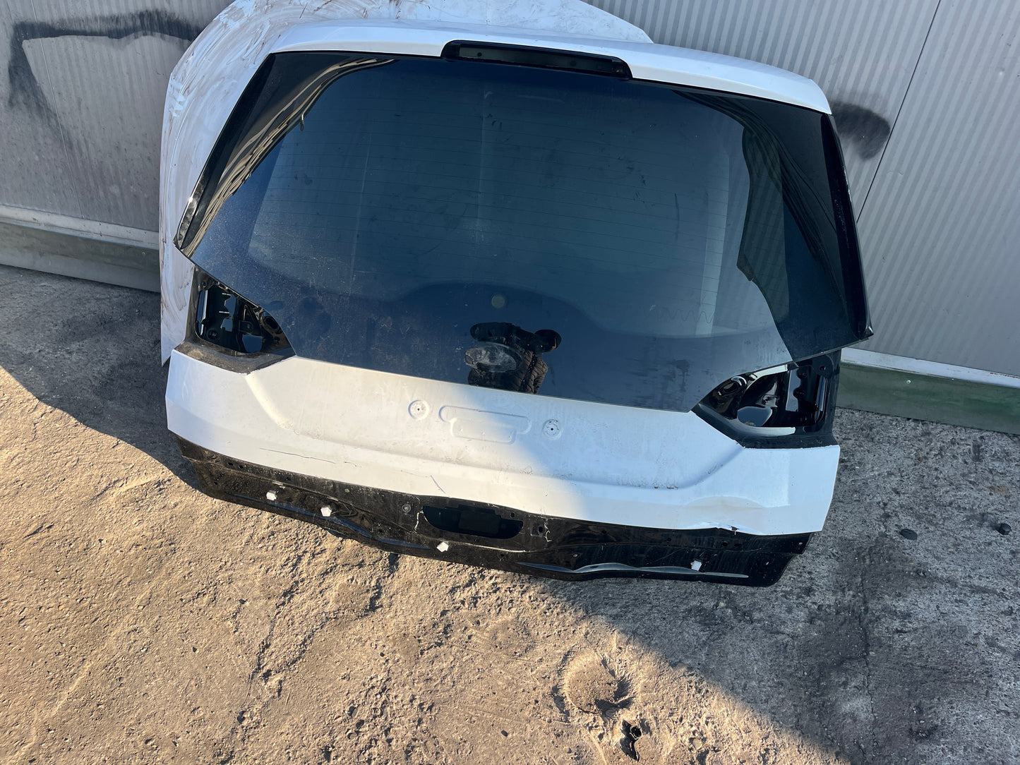 Капак със стъкло Ford Galaxy 2019г