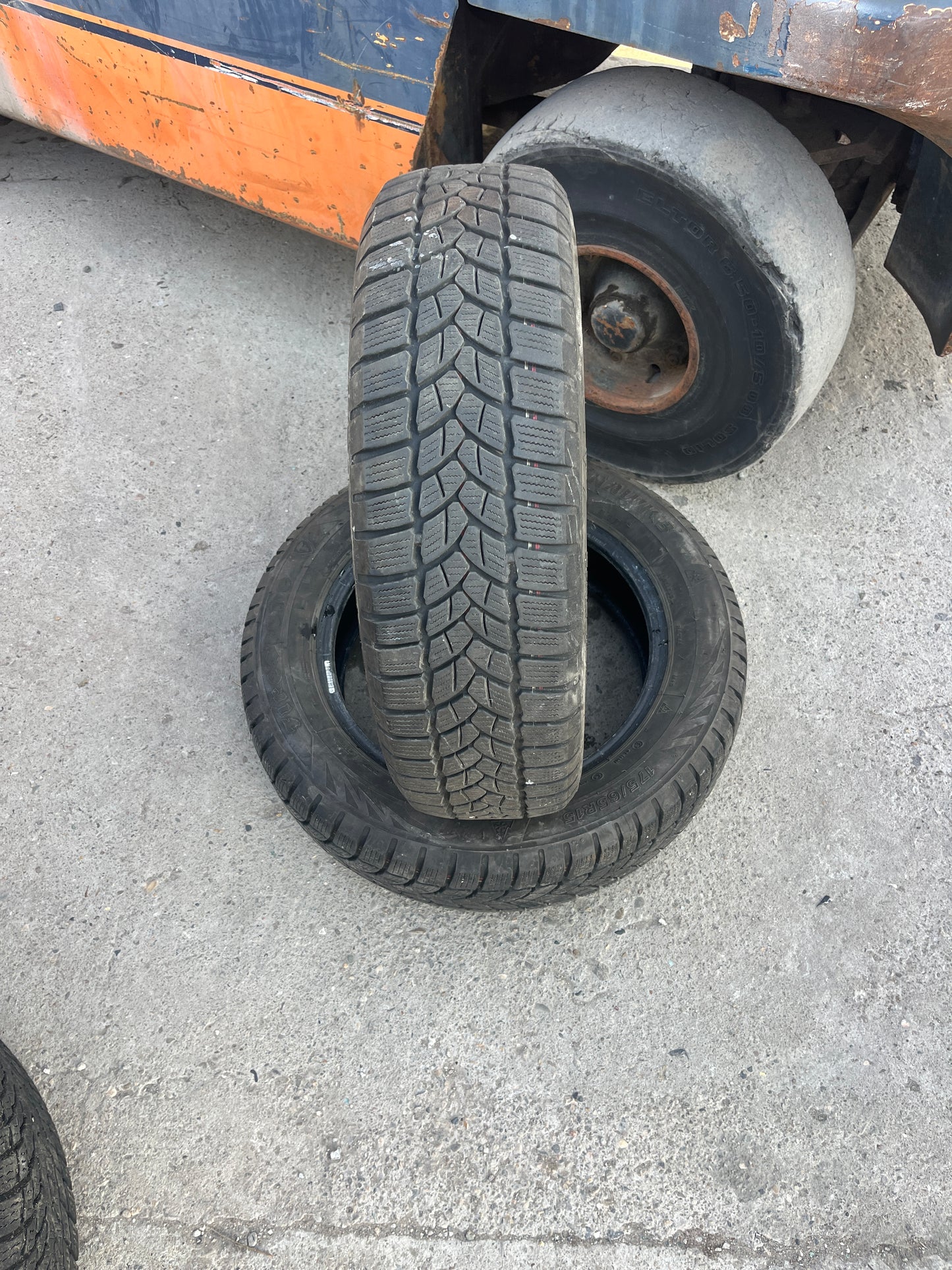 Гуми 175 65 15 Firestone