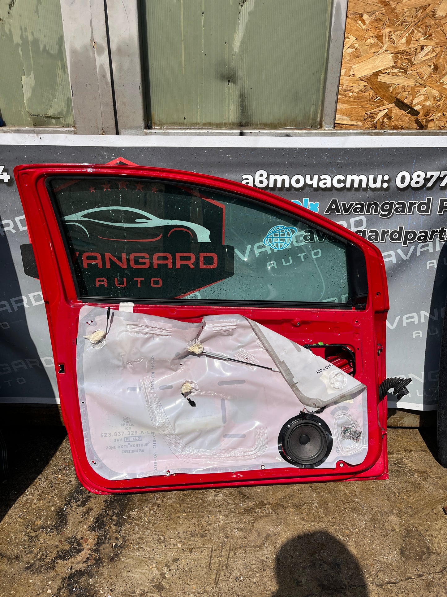 Врата Volkswagen Fox 05-