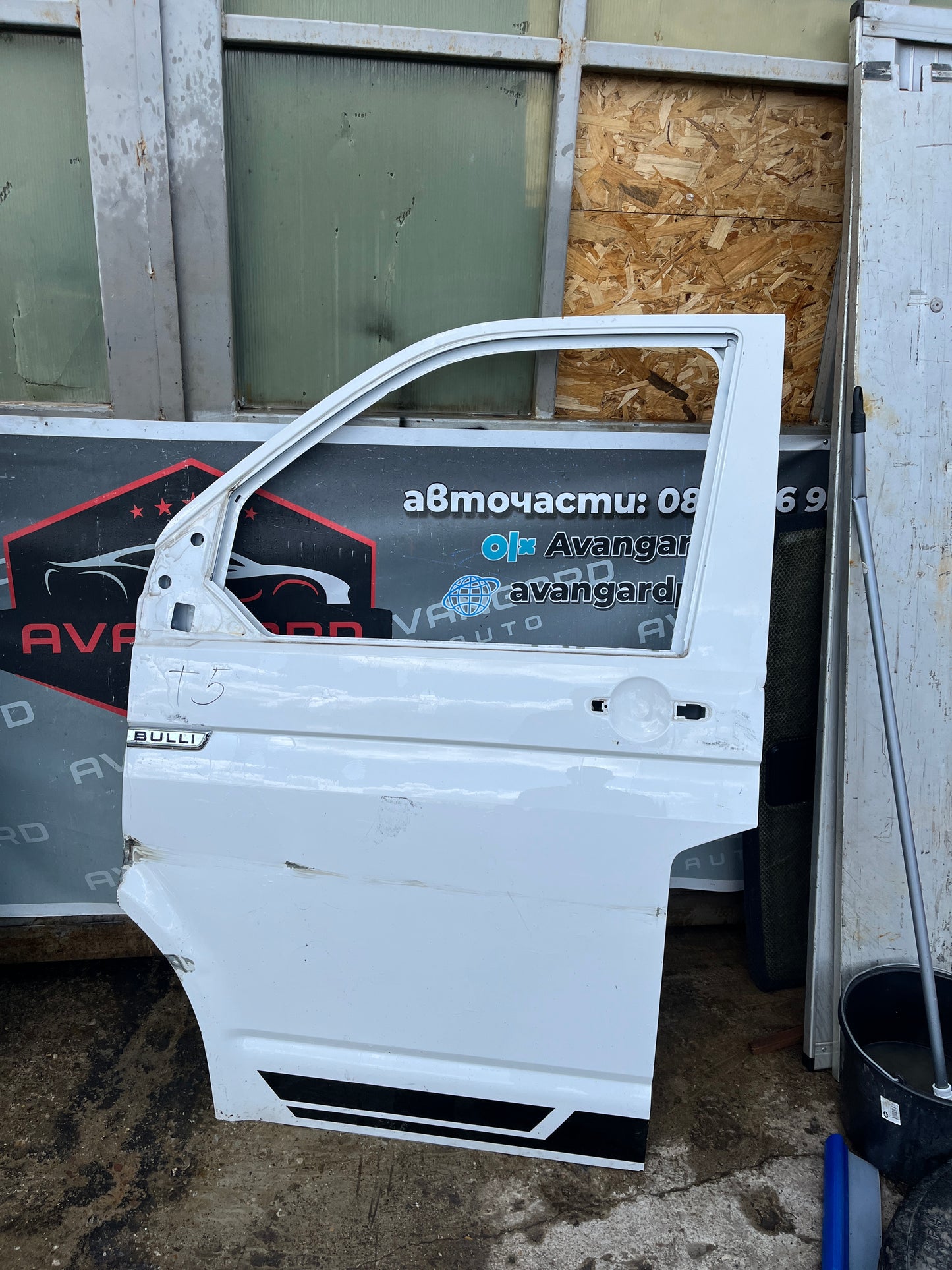 лява врата Volkswagen Transporter T5 2010-