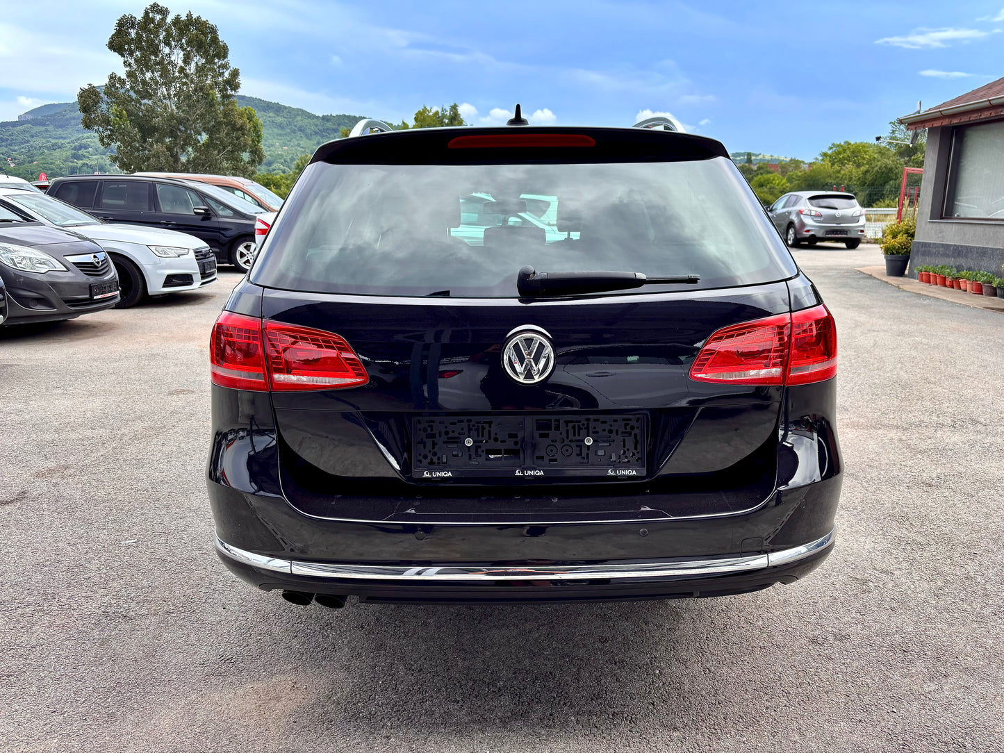 VOLKSWAGEN PASSAT