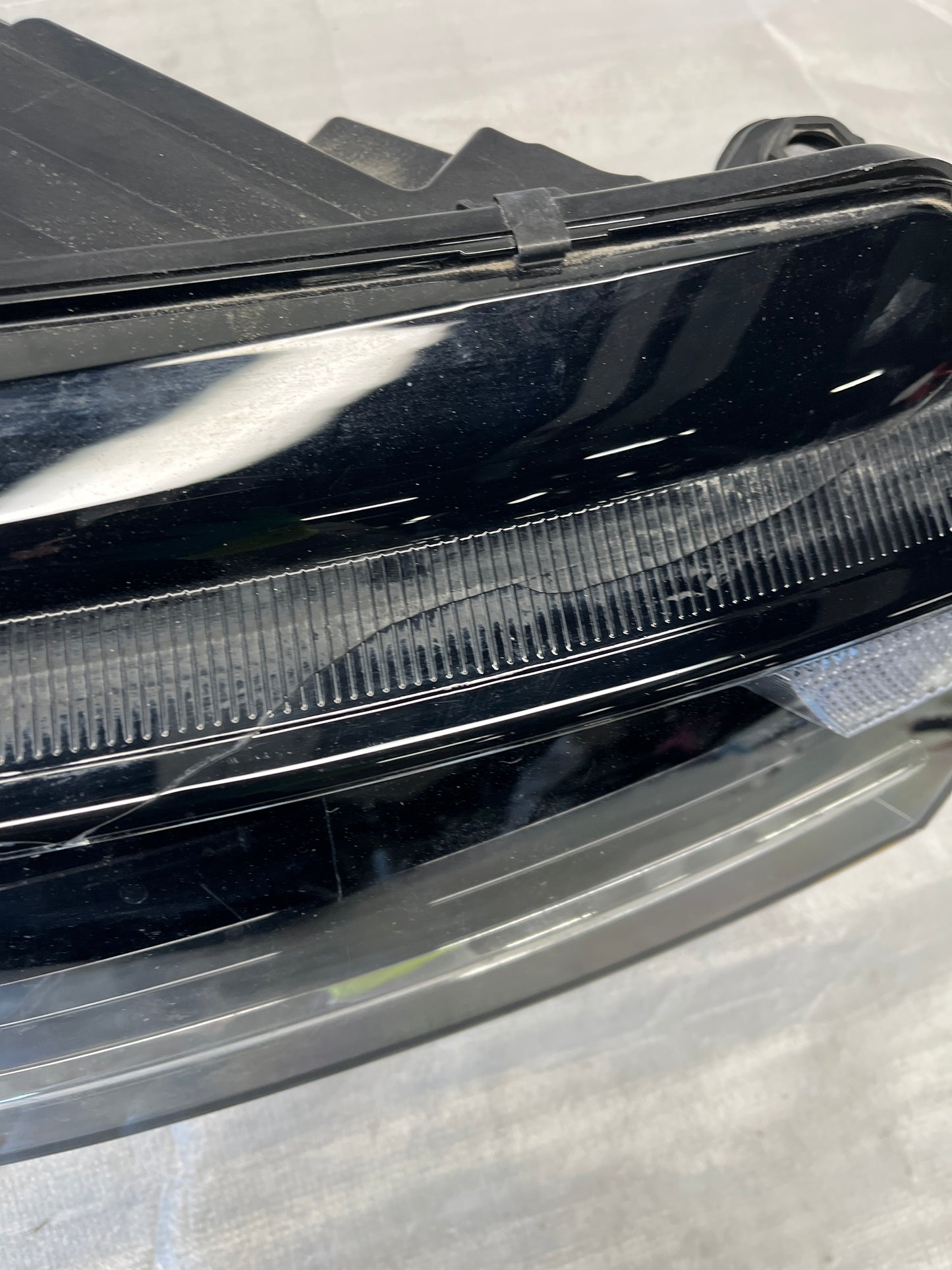 десен фар Skoda Octavia 4 2020-.Full Led