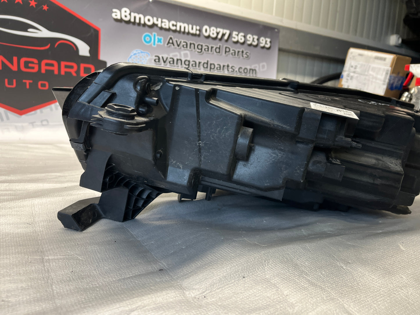 десен фар Skoda Octavia 4 2020-.Full Led