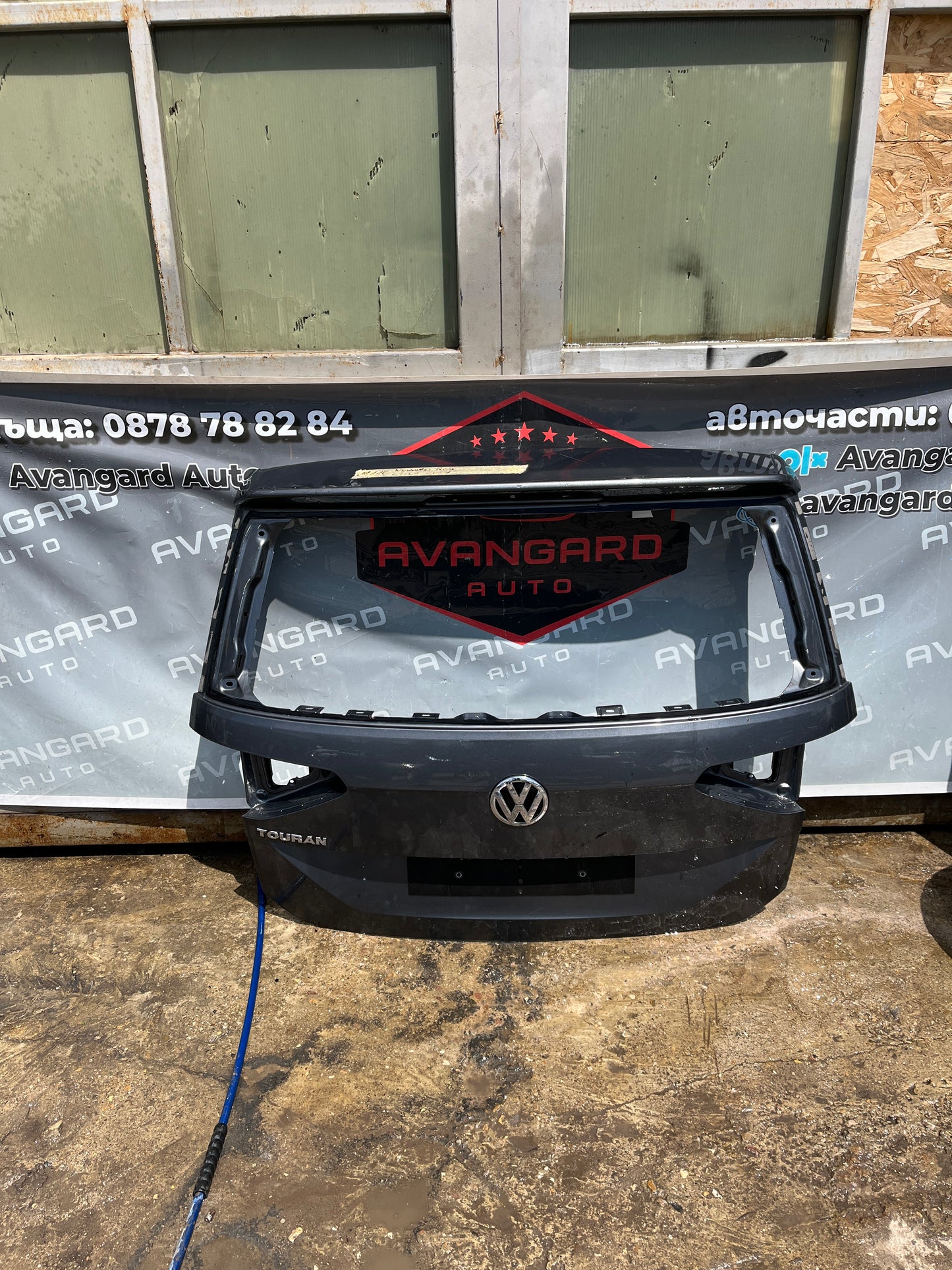 Капак Volkswagen Touran 3