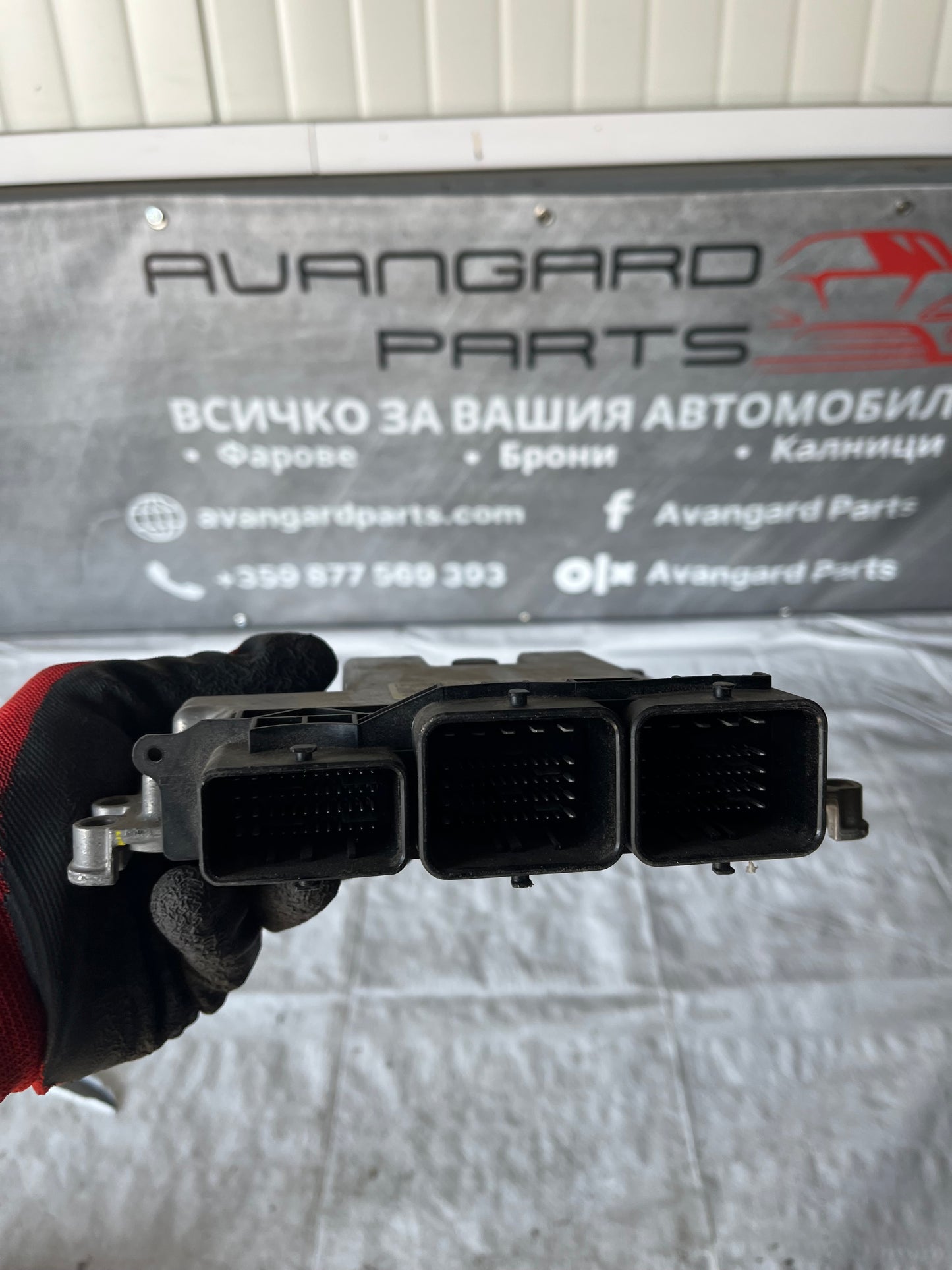 компютър Ford Fiesta mk7 1.6