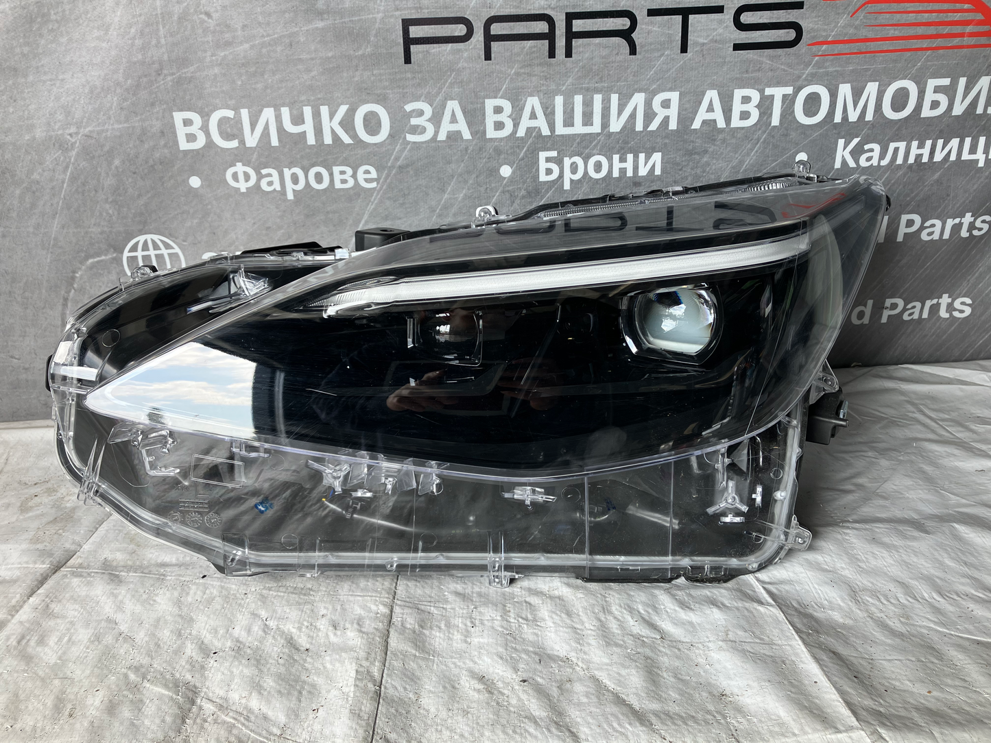 Ляв фар Toyota Yaris Cross 2021-