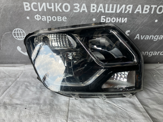 Десен фар Dacia Duster 2