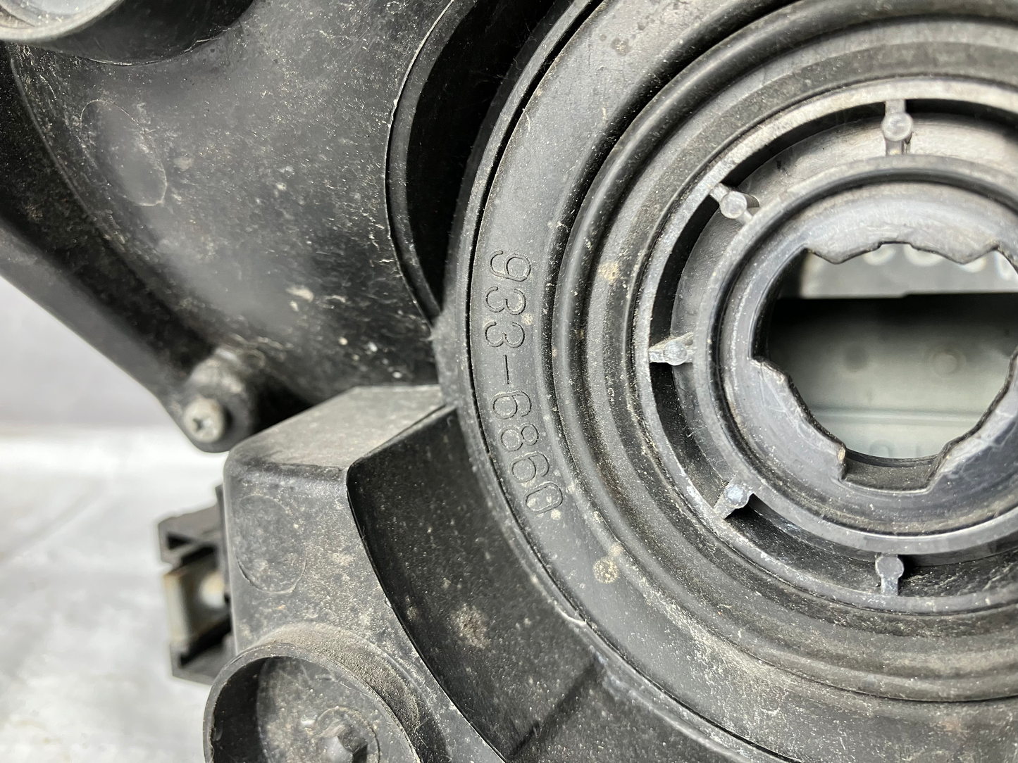 Ляв фар Toyota rav 4 06-