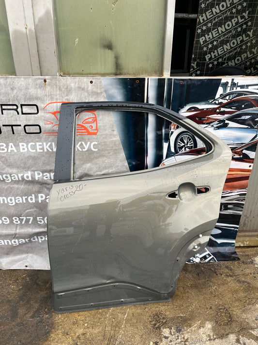 Задна лява врата Toyota Yaris Cross 20-