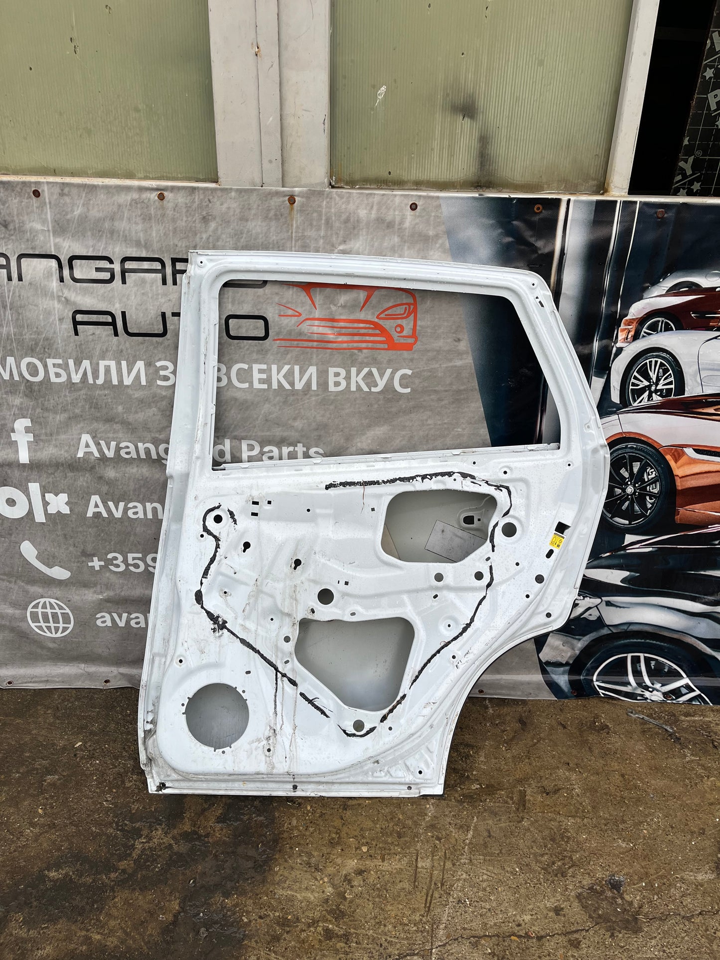Задна дясна врата Suzuki SX4 S-Cross 3 2021-