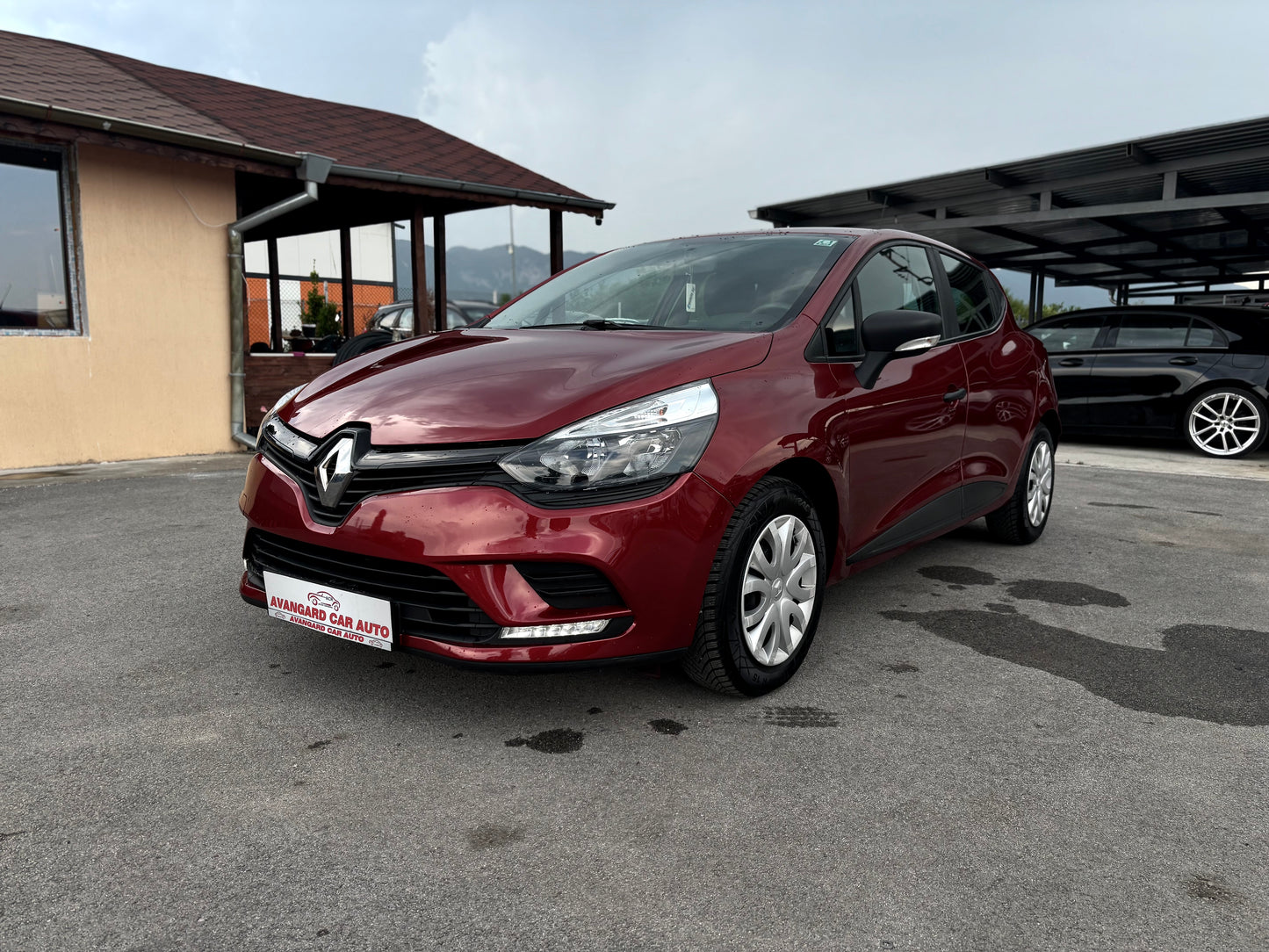 RENAULT CLIO