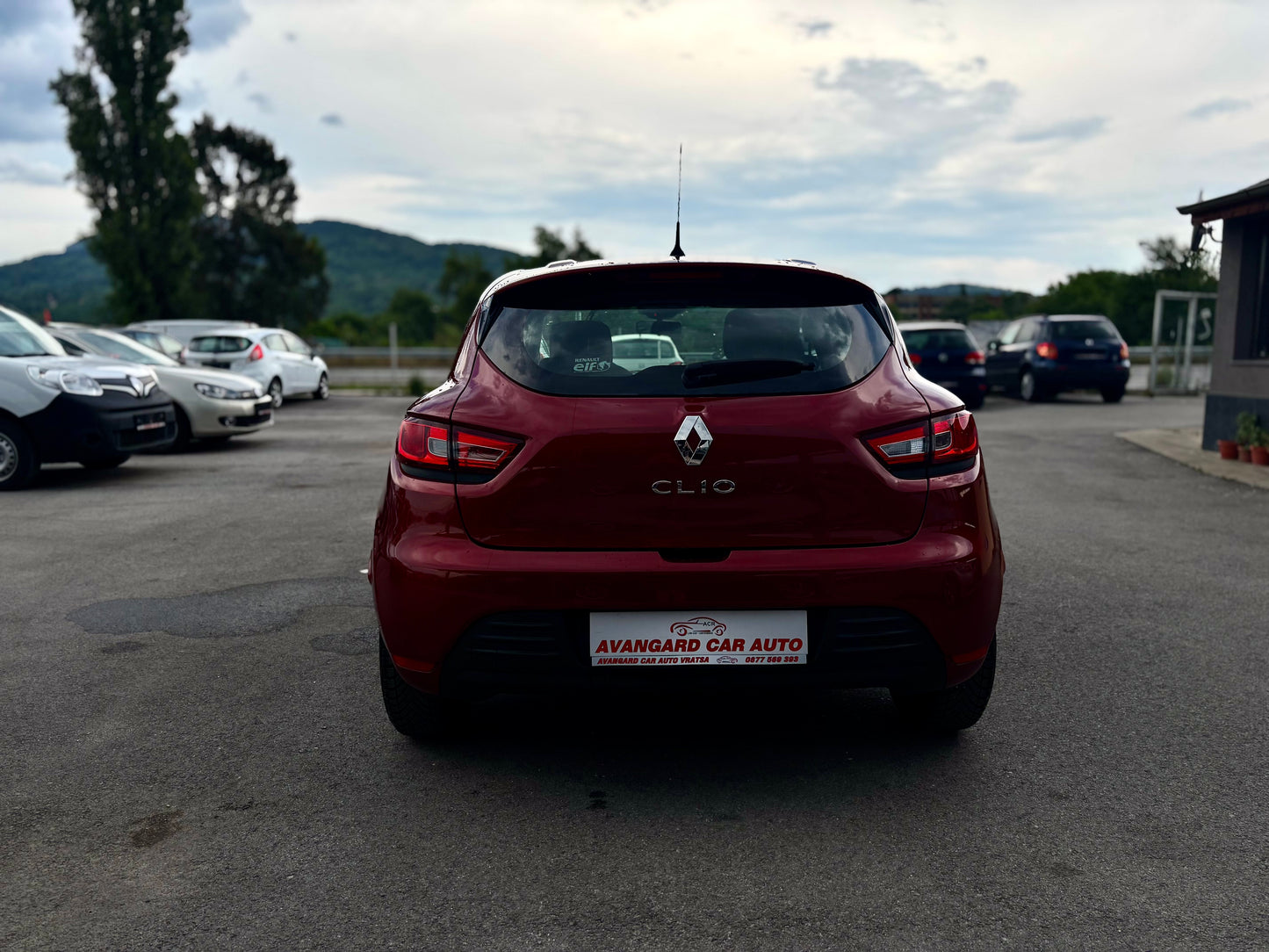 RENAULT CLIO