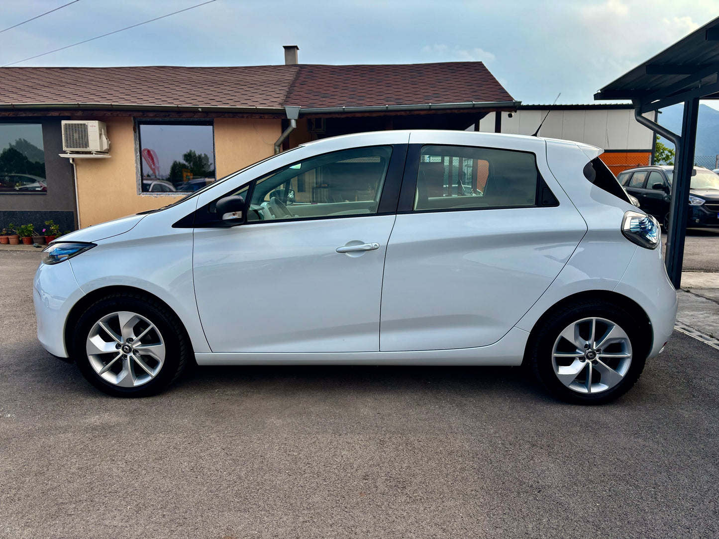 RENAULT ZOE