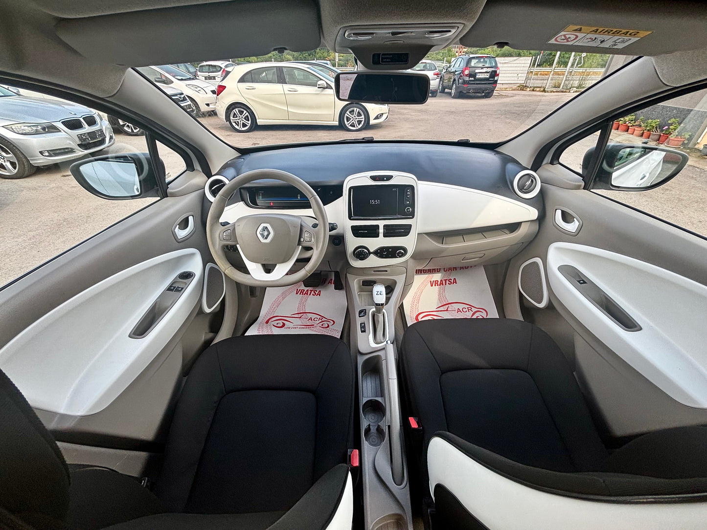 RENAULT ZOE