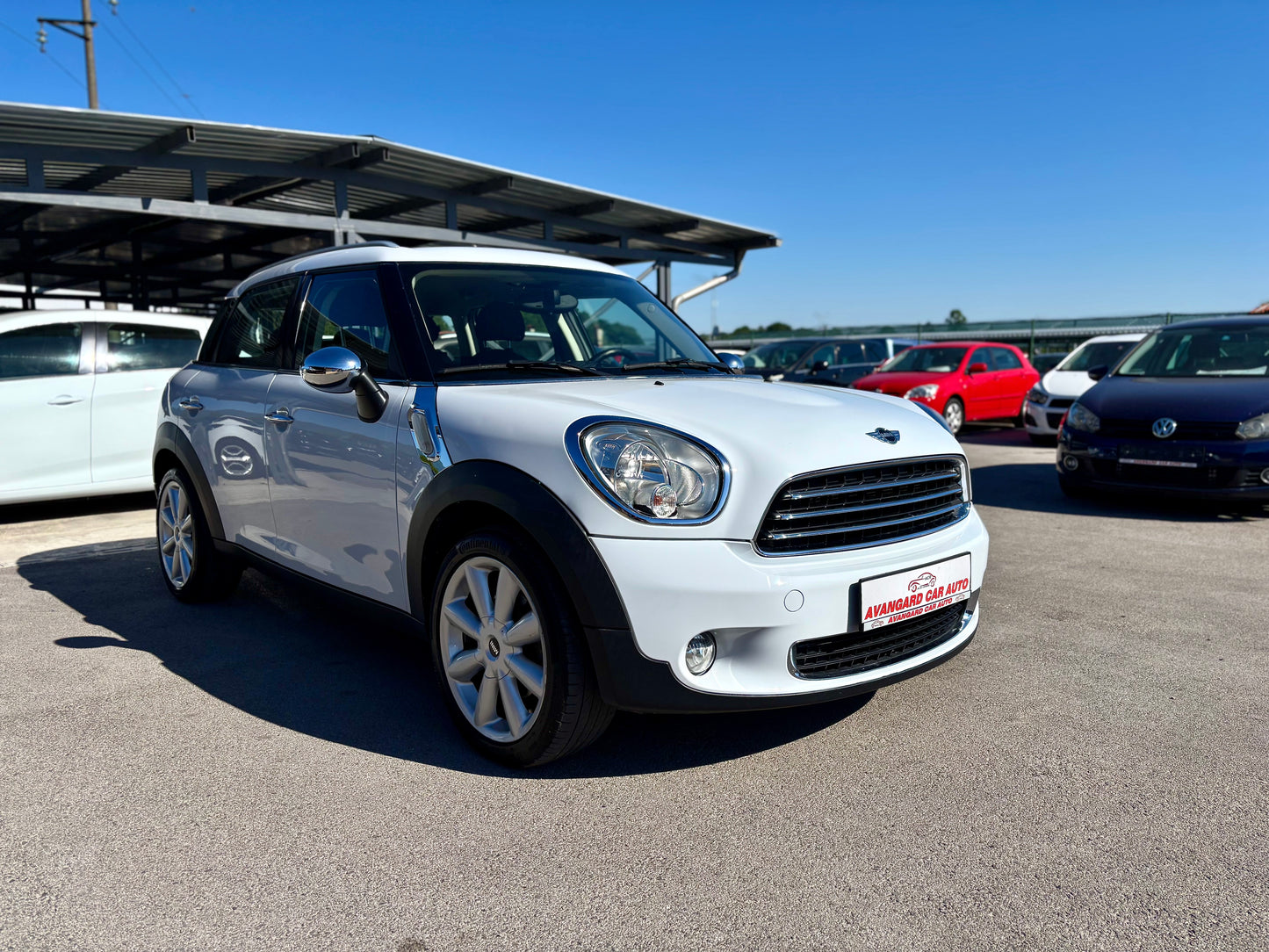 MINI COUNTRYMAN