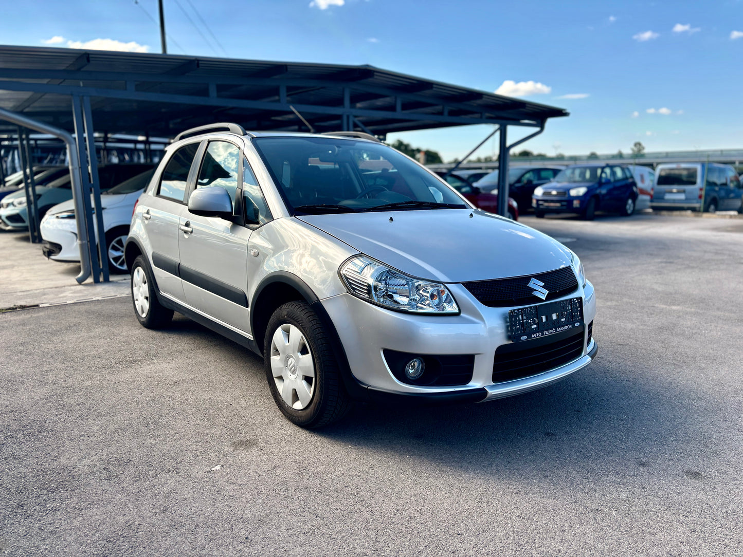 SUZUKI SX4