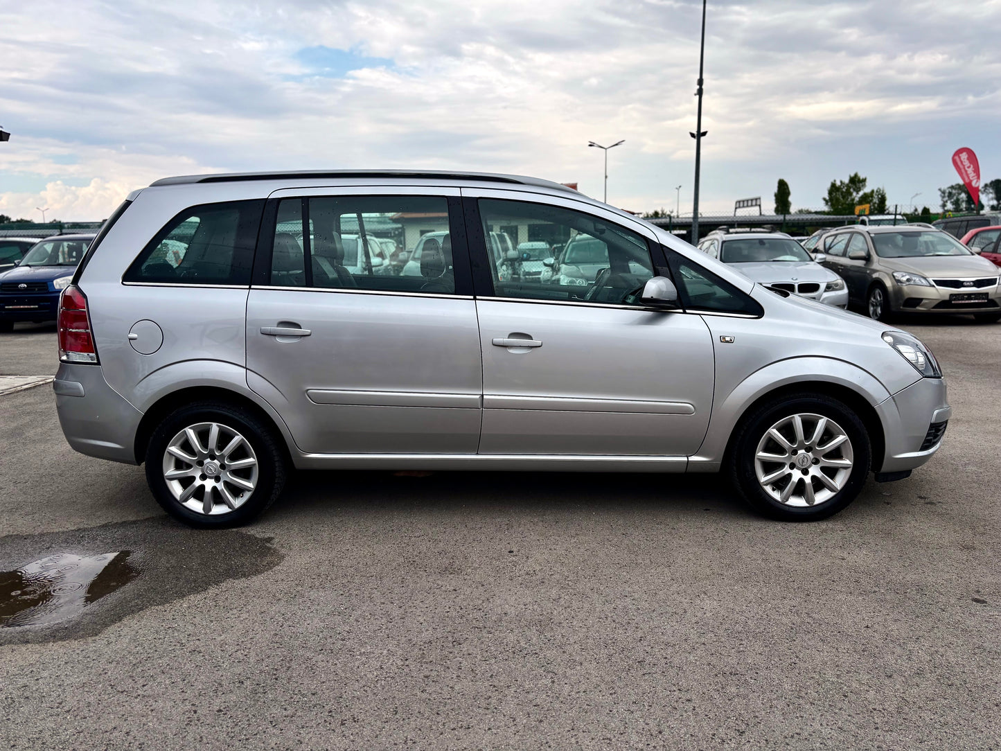 OPEL ZAFIRA