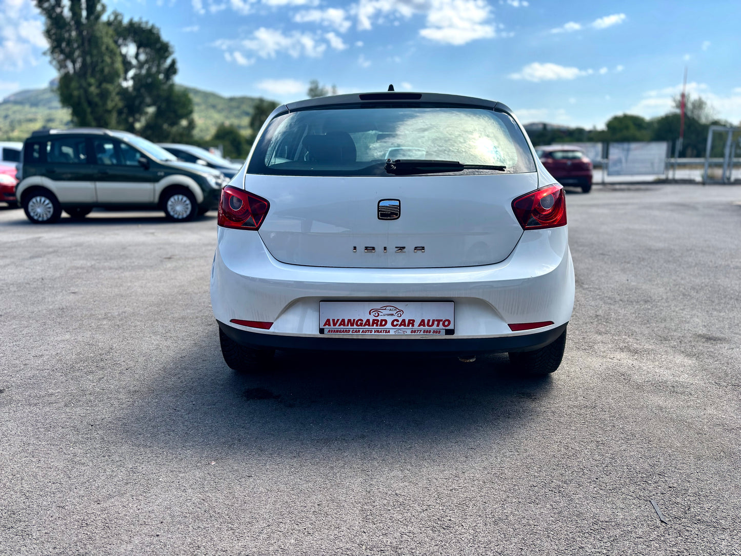 SEAT IBIZA