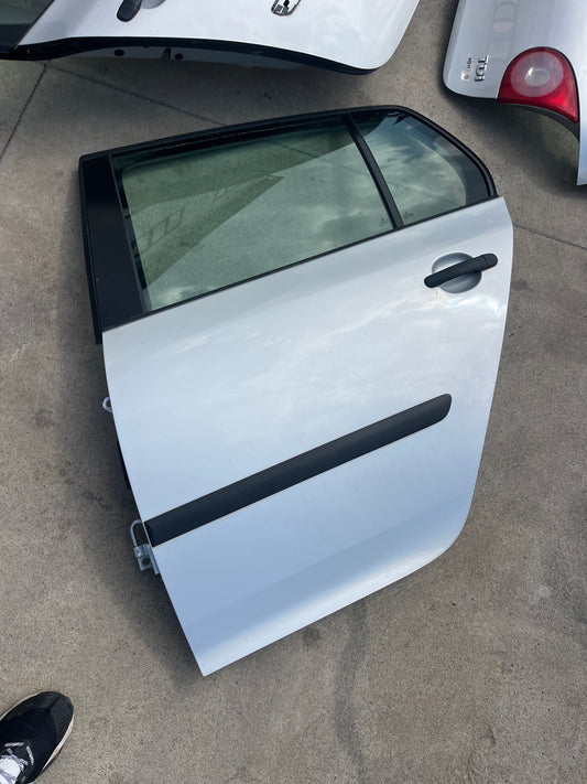 Заднa Вратa Volkswagen golf 5