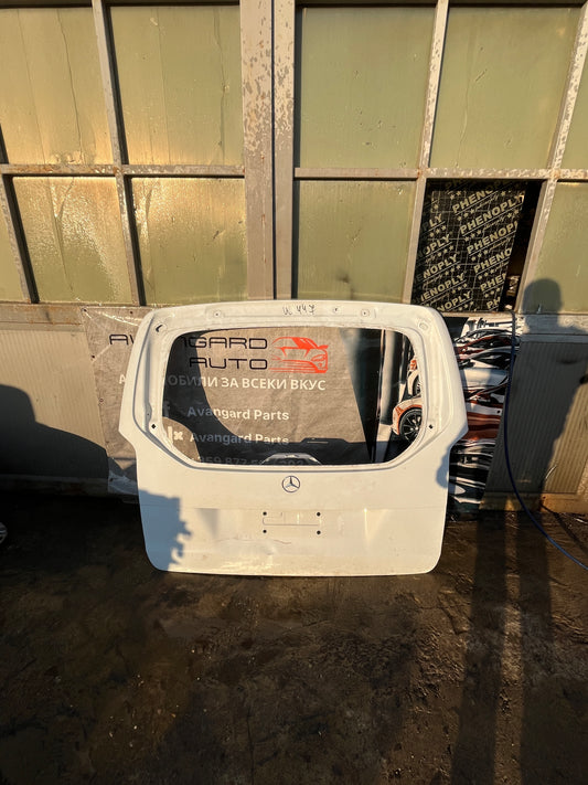 Багажна врата Mercedes V W447