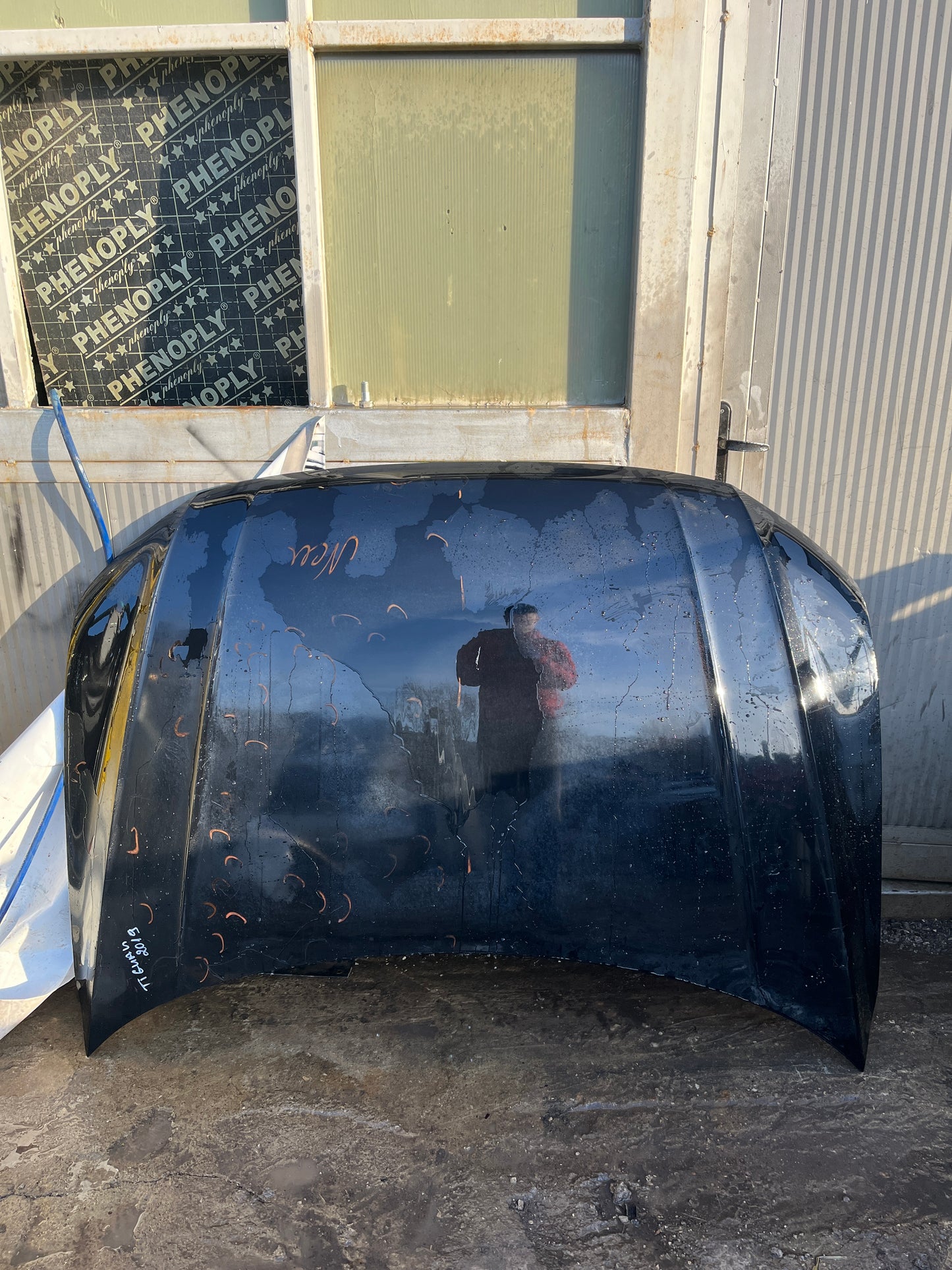 Преден капак Volkswagen Tiguan 2