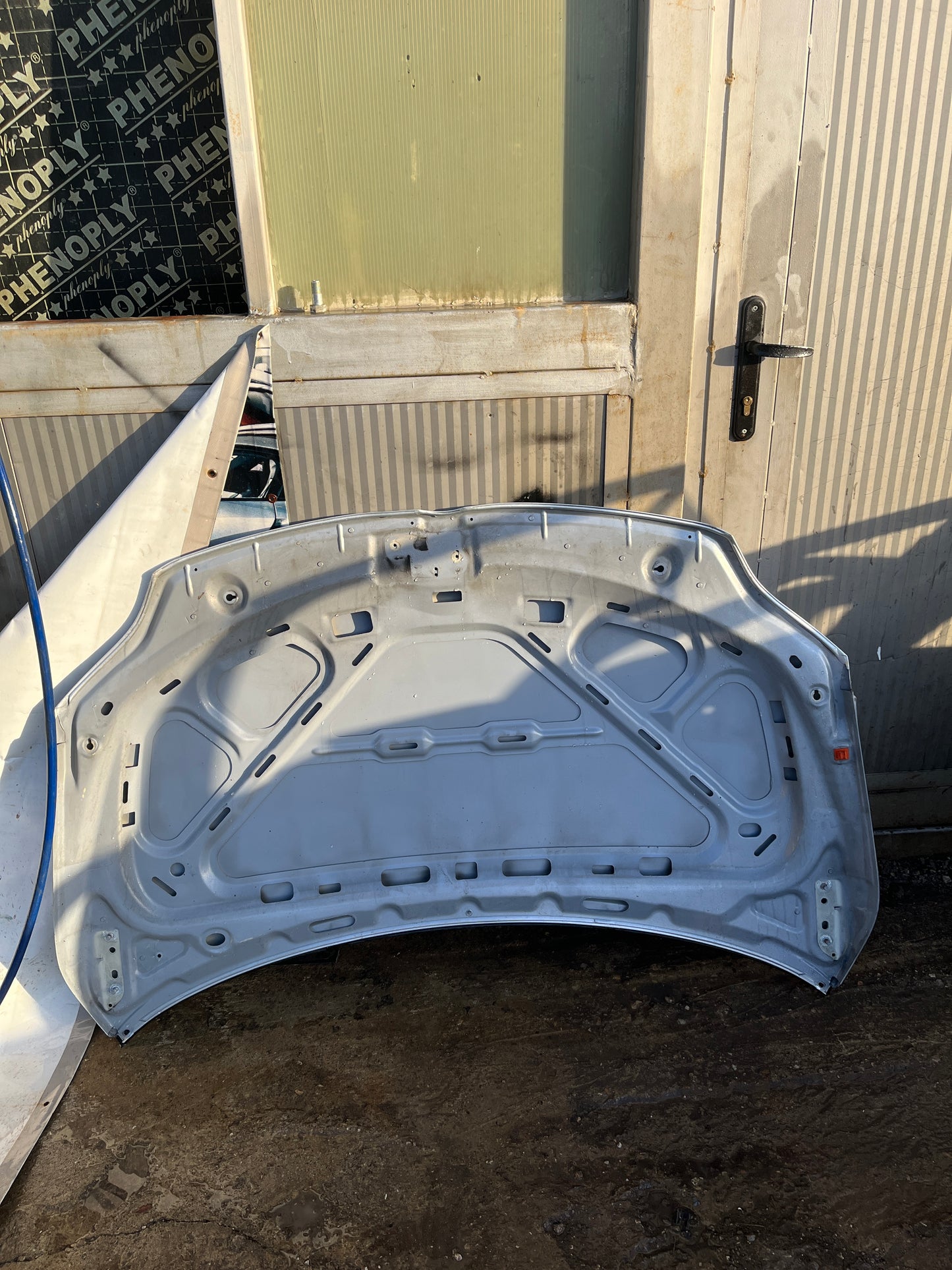 Преден капак Volkswagen Golf Plus 05-