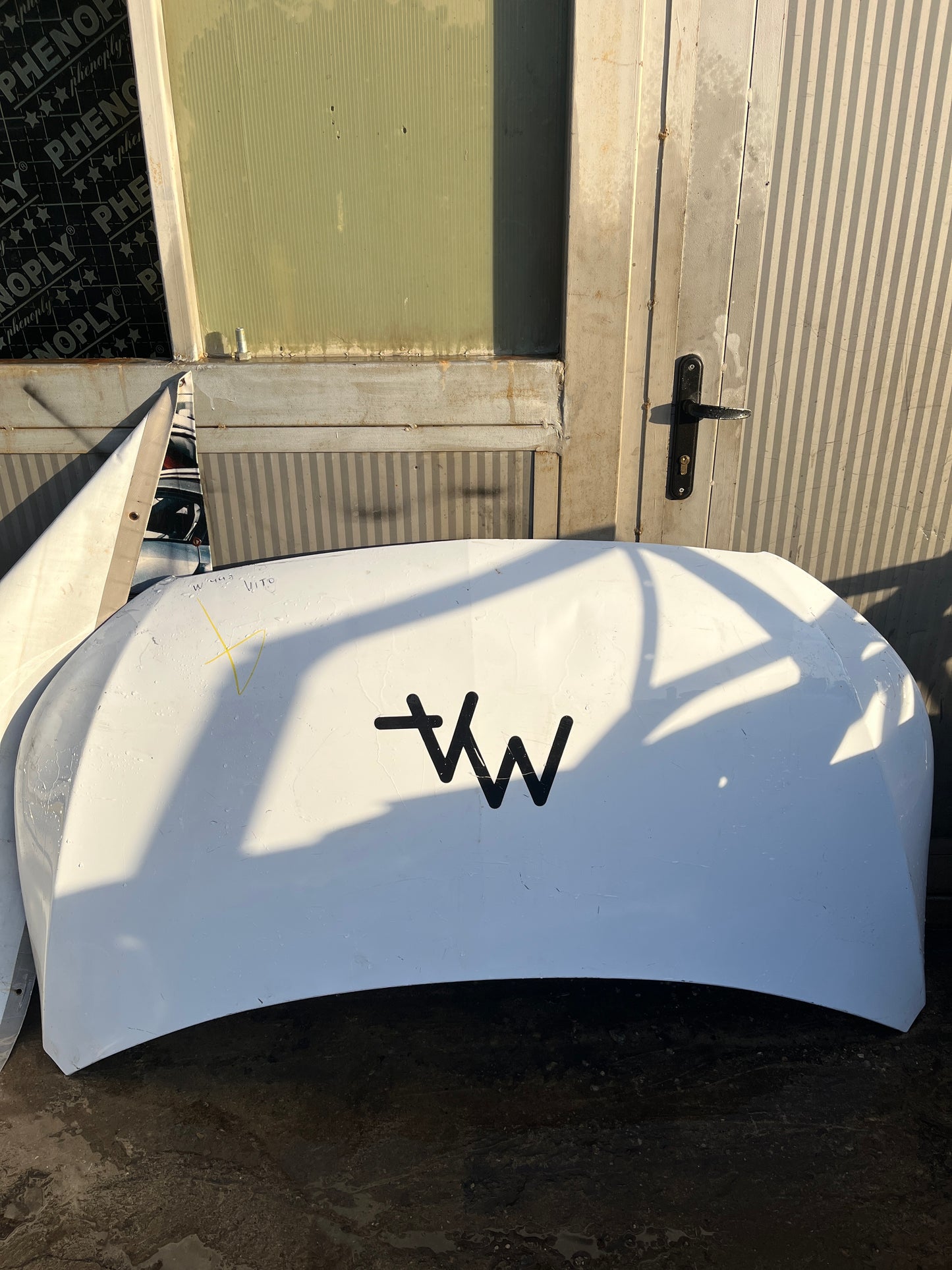 Капак Mercedes Vito,V class,Viano 2014-