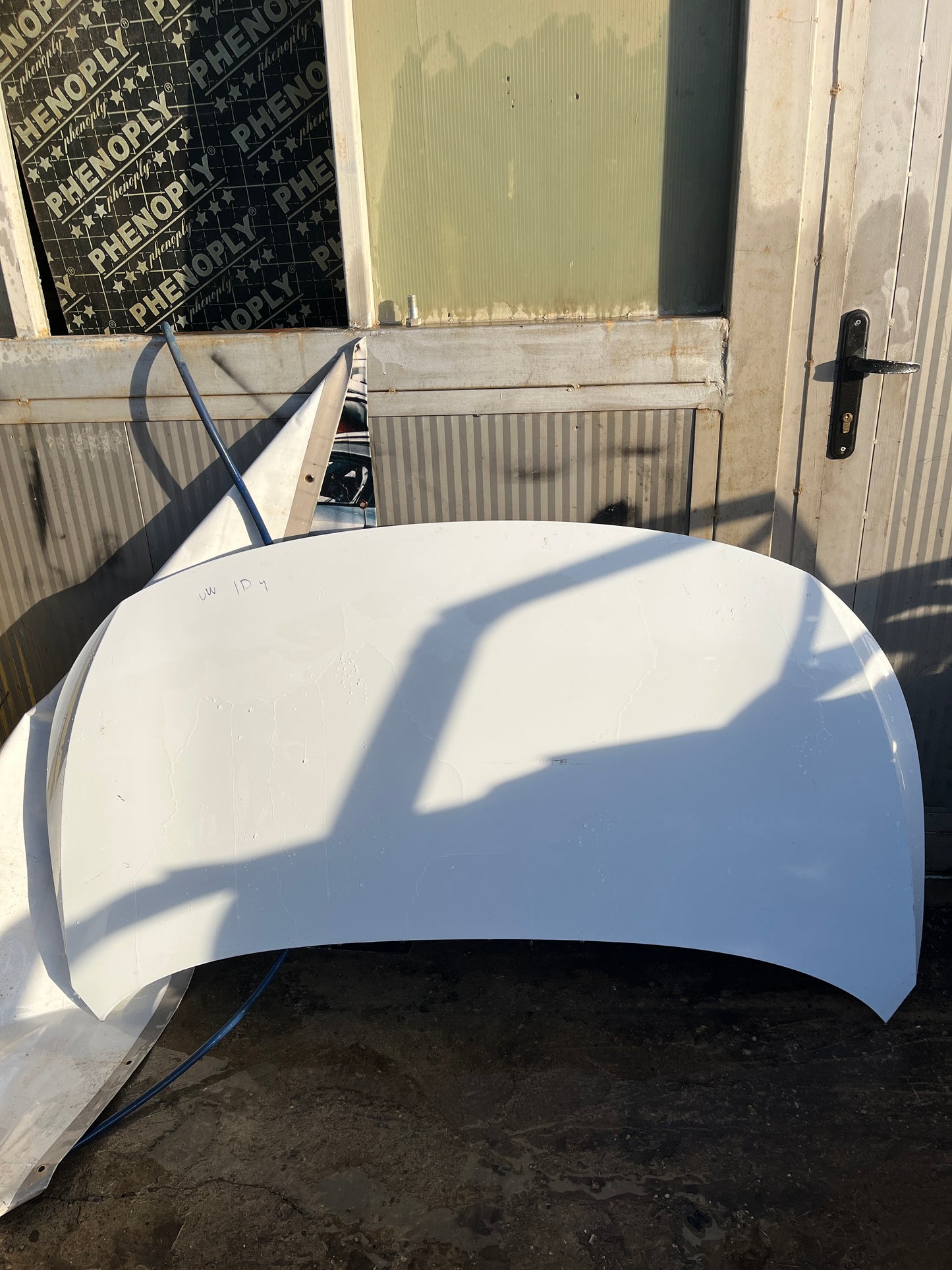 Преден капак Volkswagen ID4 20-