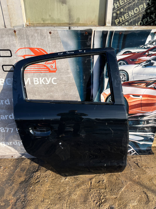 врата Mitsubishi Mirage 2014-