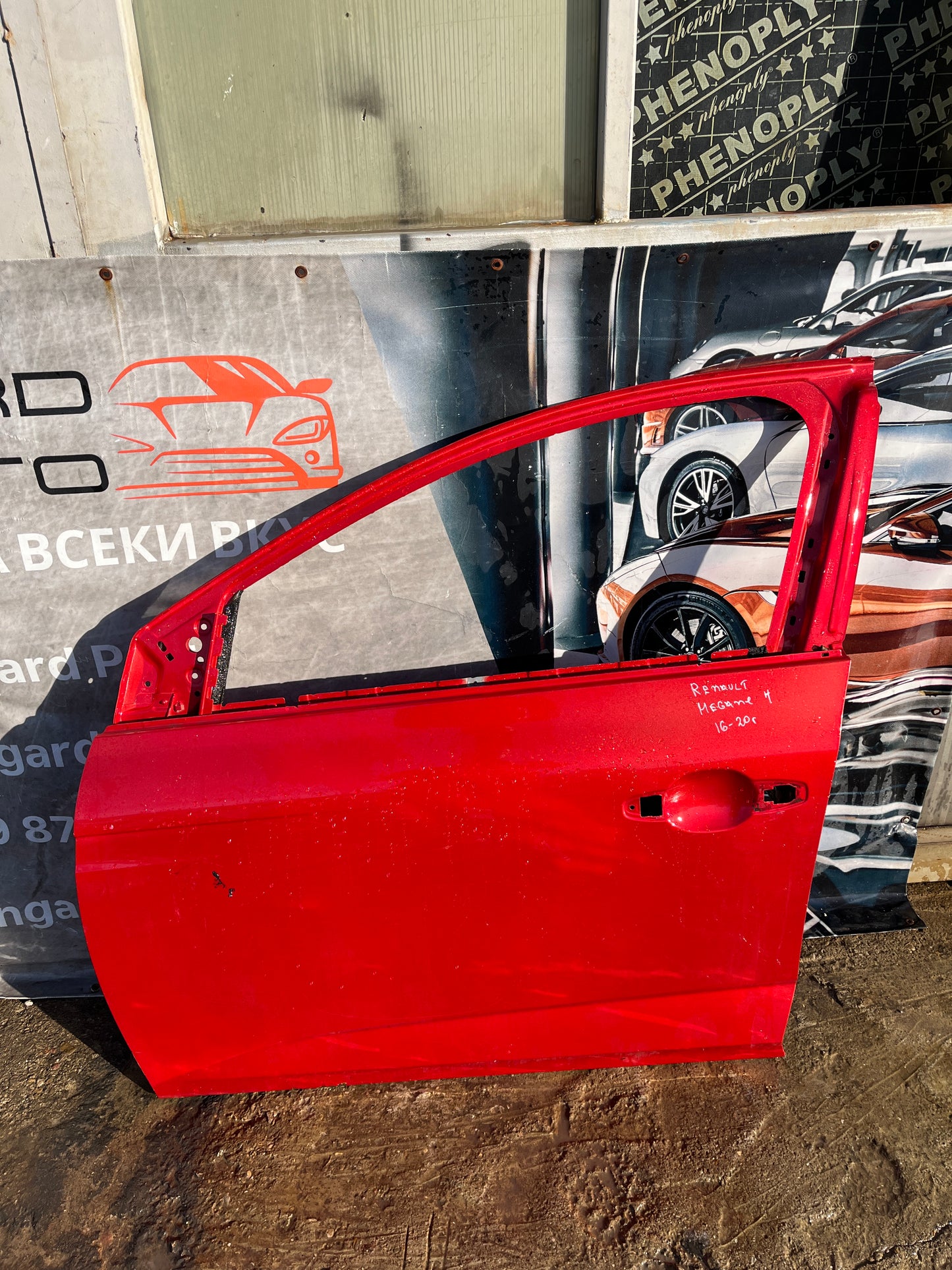 Предна лява врата Renault Megan 4 13-