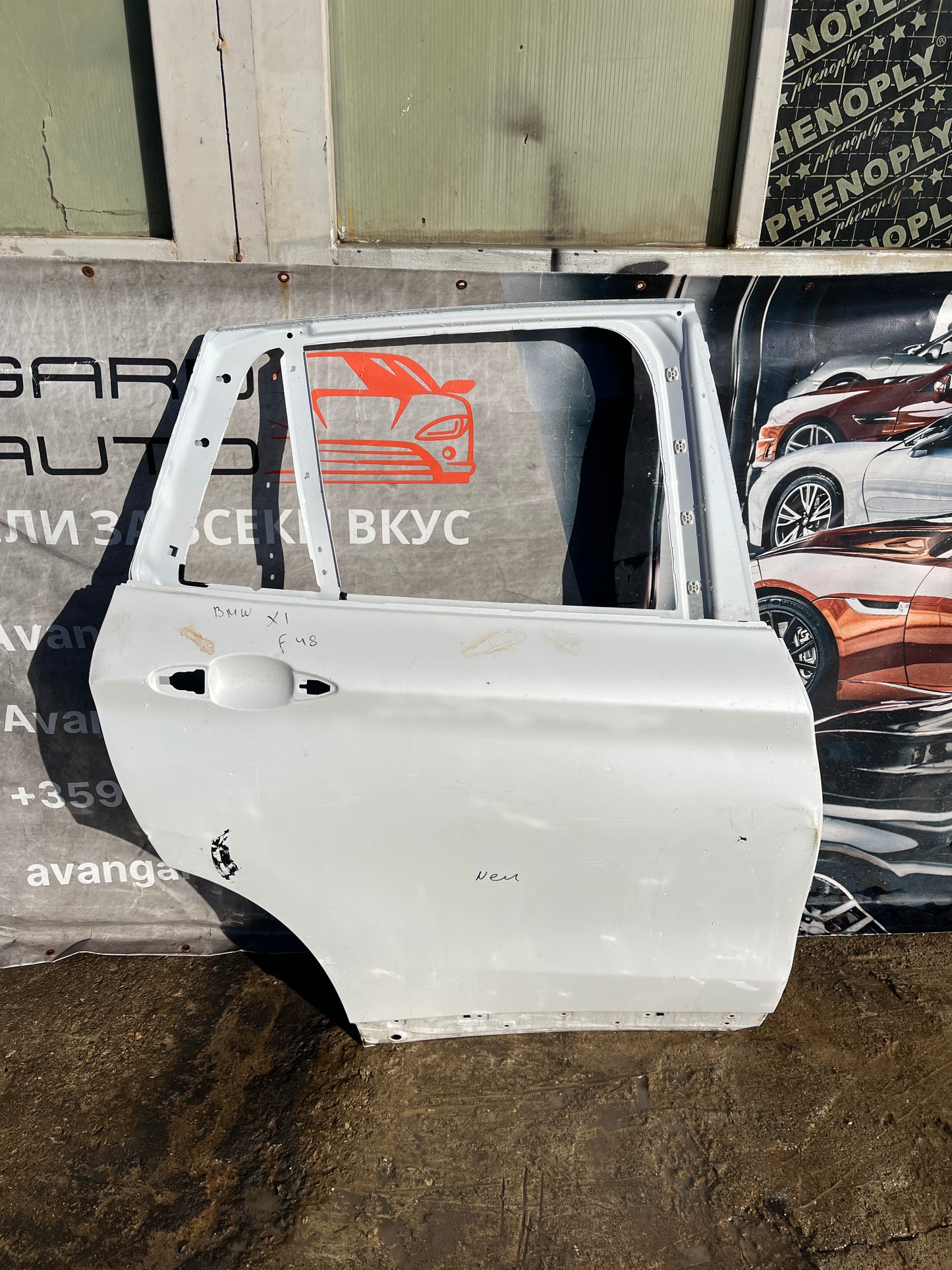 задна дясна врата BMW X1 F48 (2015-2022)