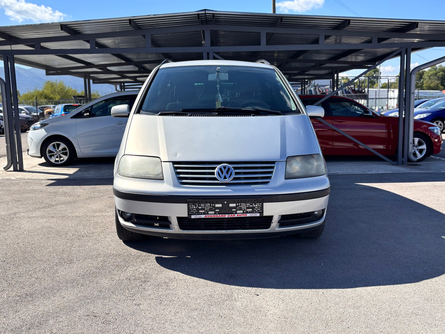 VOLKSWAGEN SHARAN