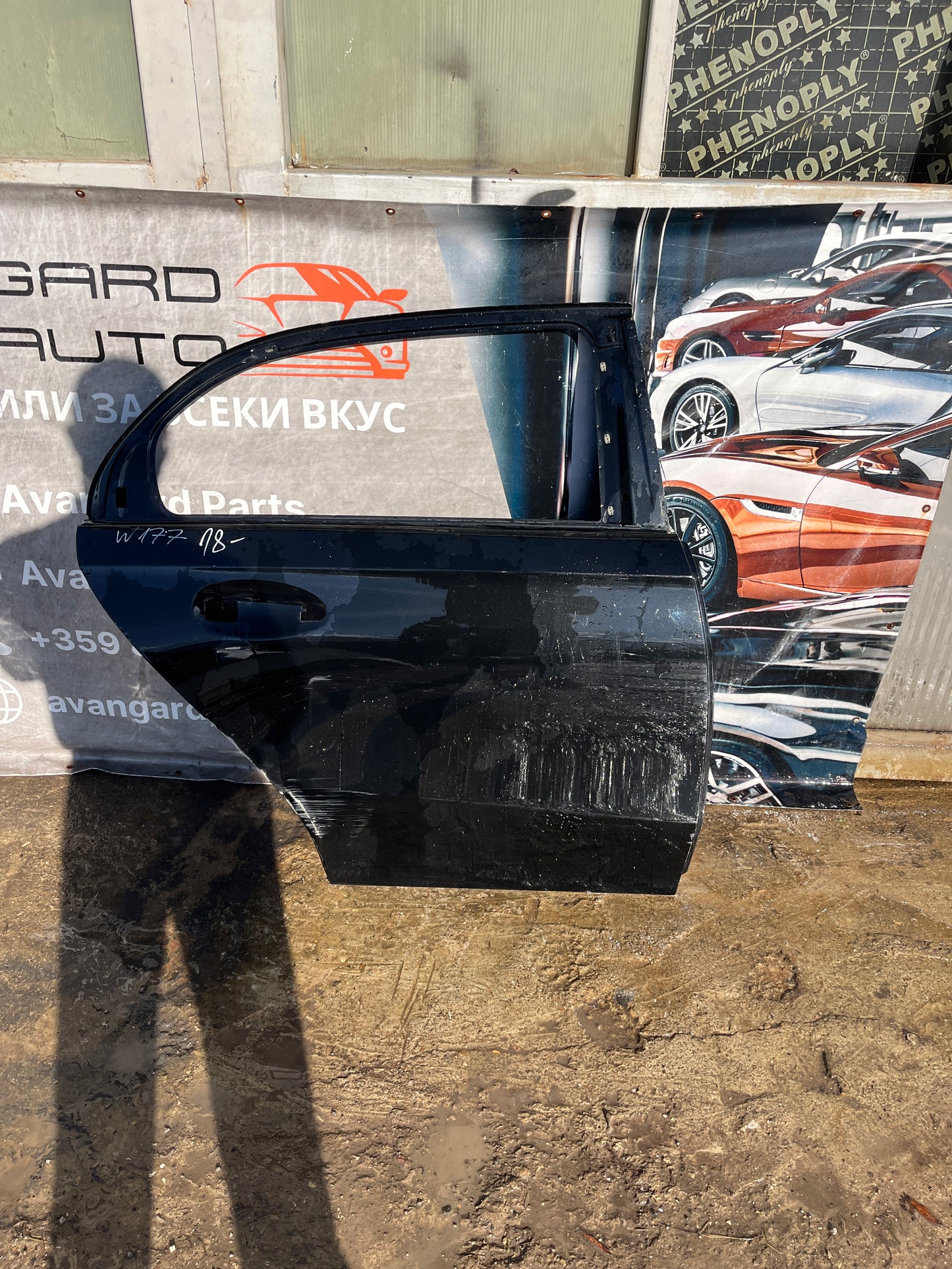 Задна дясна врата за Mercedes-Benz A-class W177