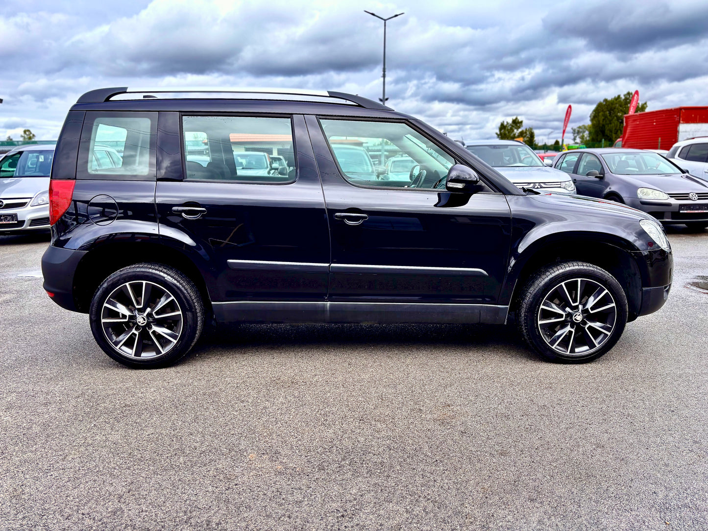 SKODA YETI