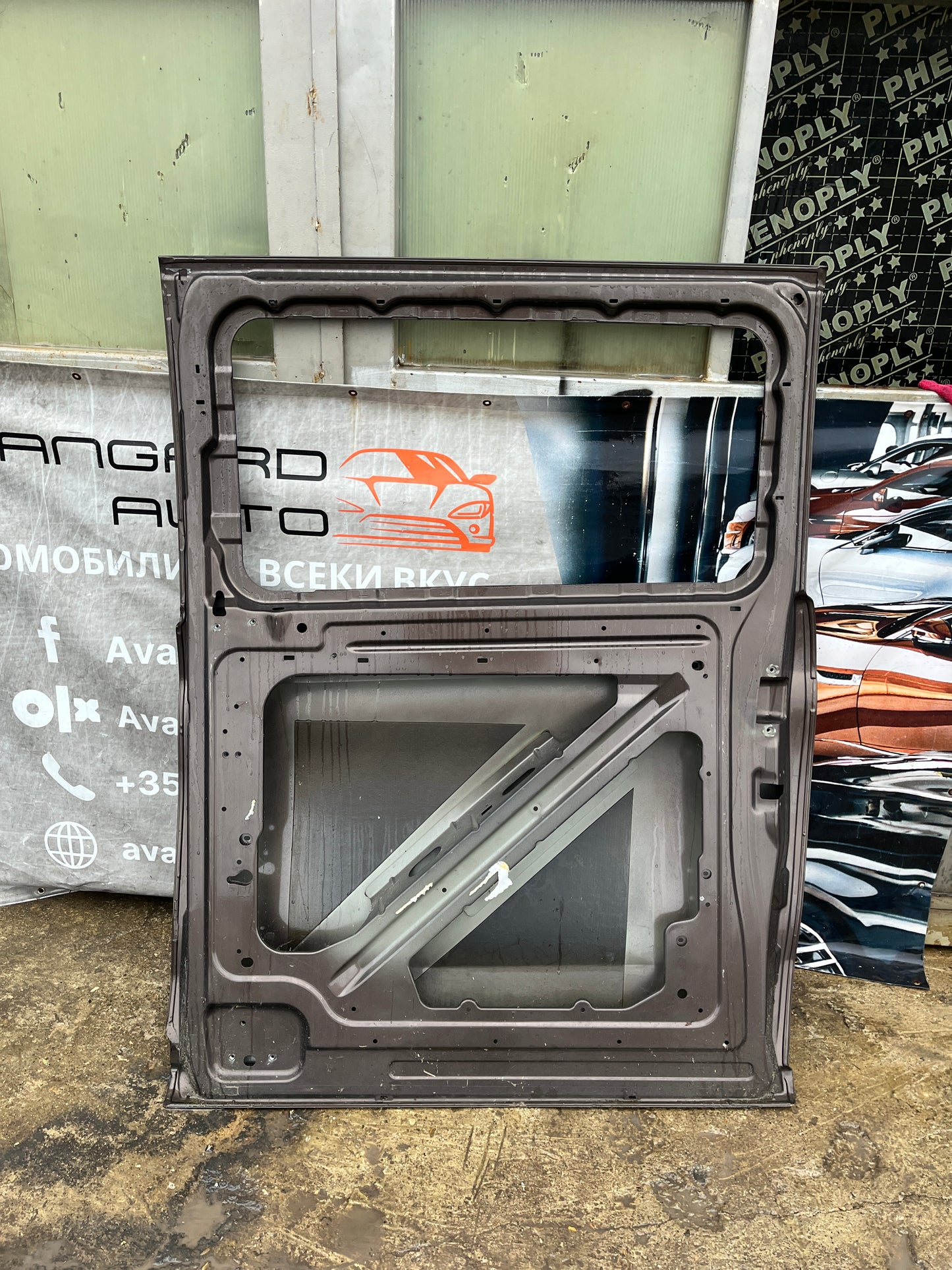 врата Mercedes Vito W447