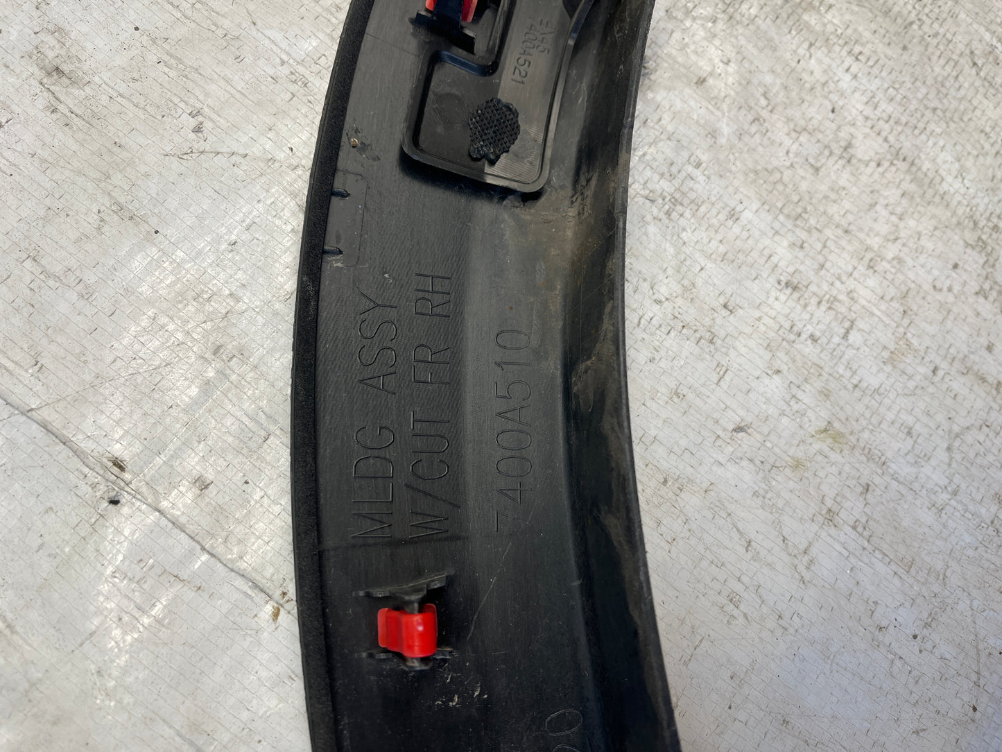 Предна дясна вежда Mitsubishi Eclipse Cross 18-